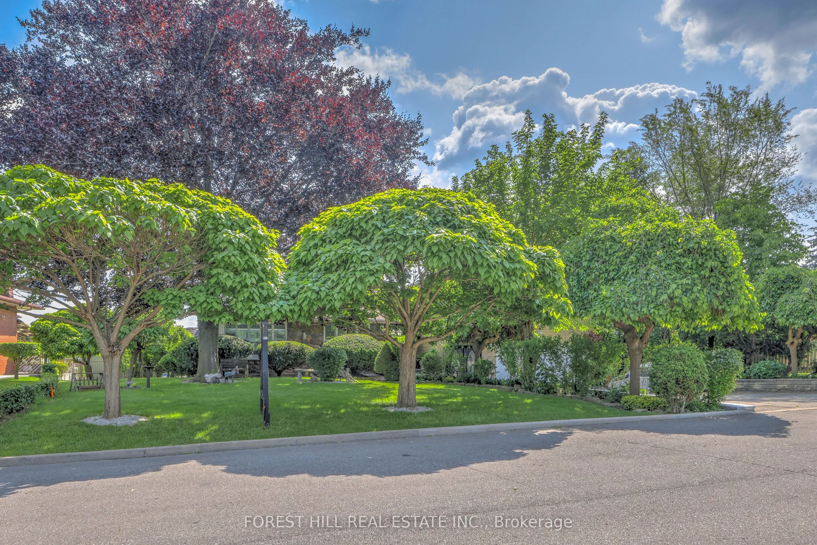 89 Portage Avenue