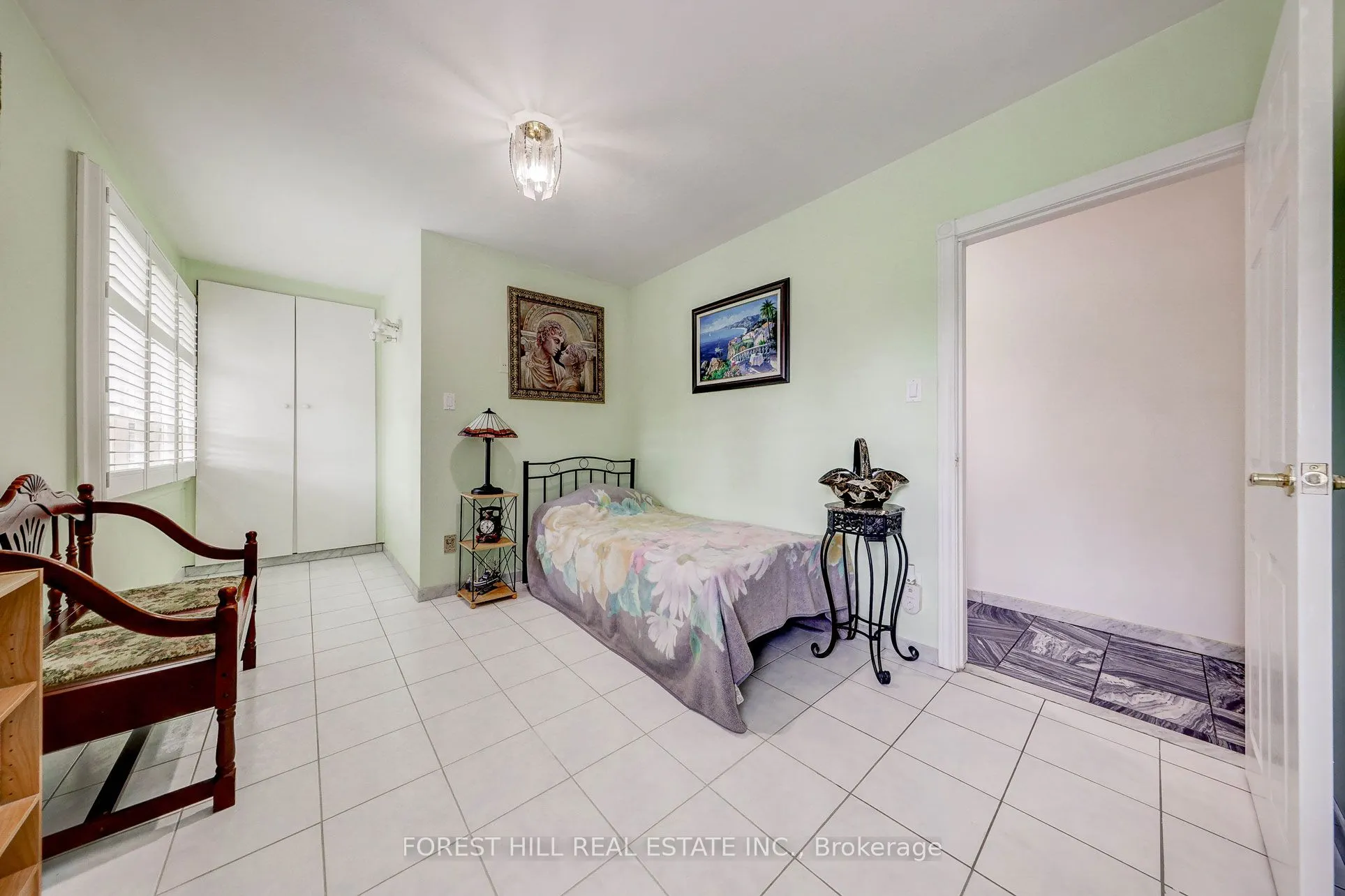 89 Portage Avenue