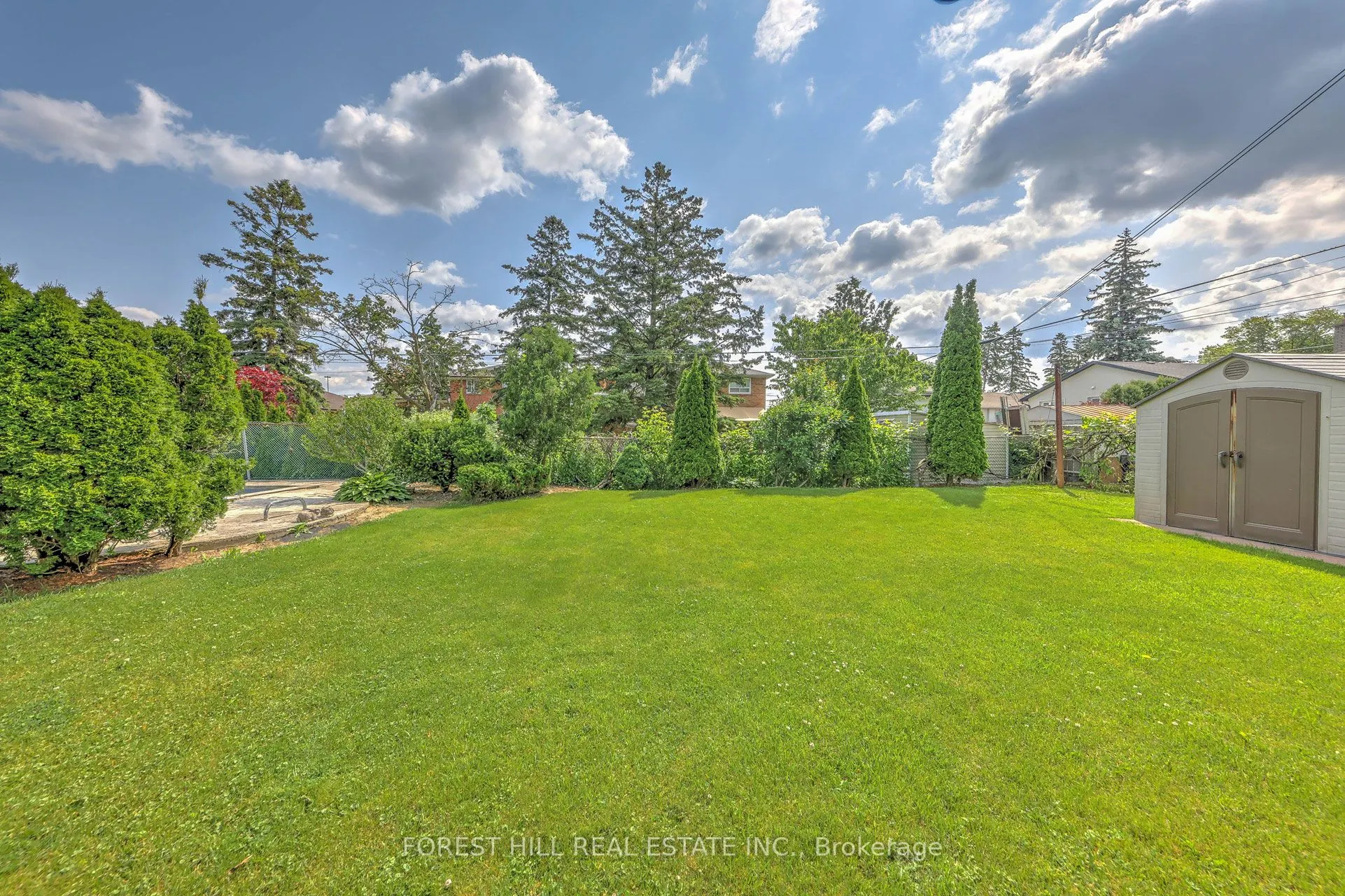 89 Portage Avenue