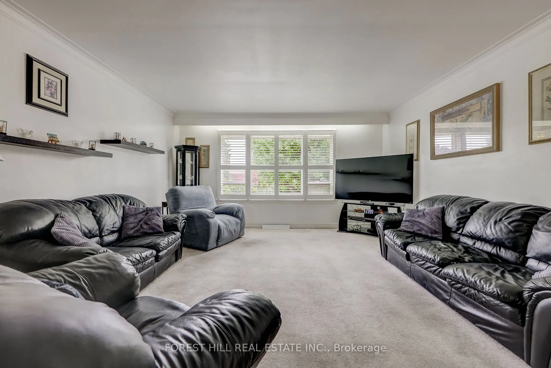 89 Portage Avenue