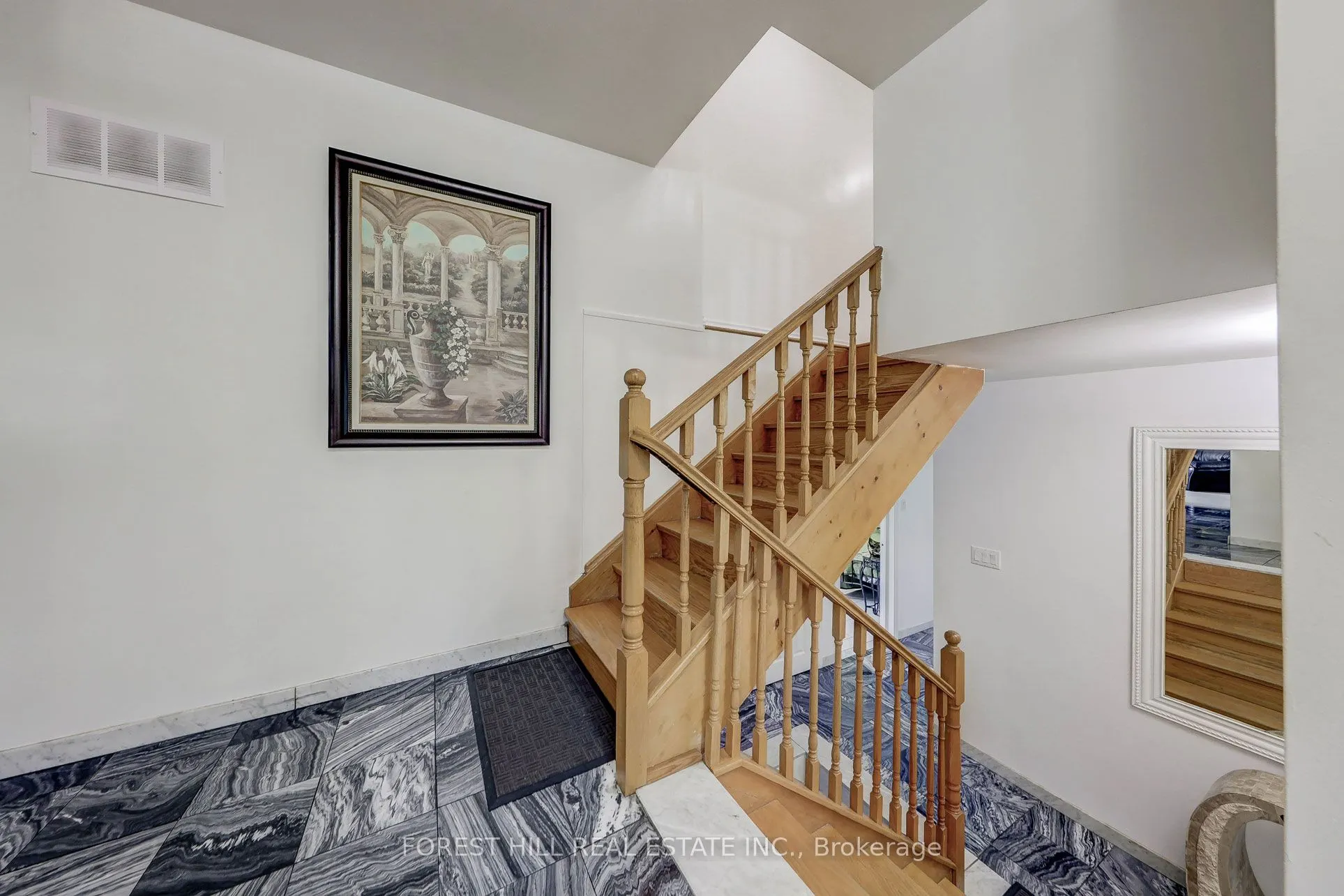 89 Portage Avenue