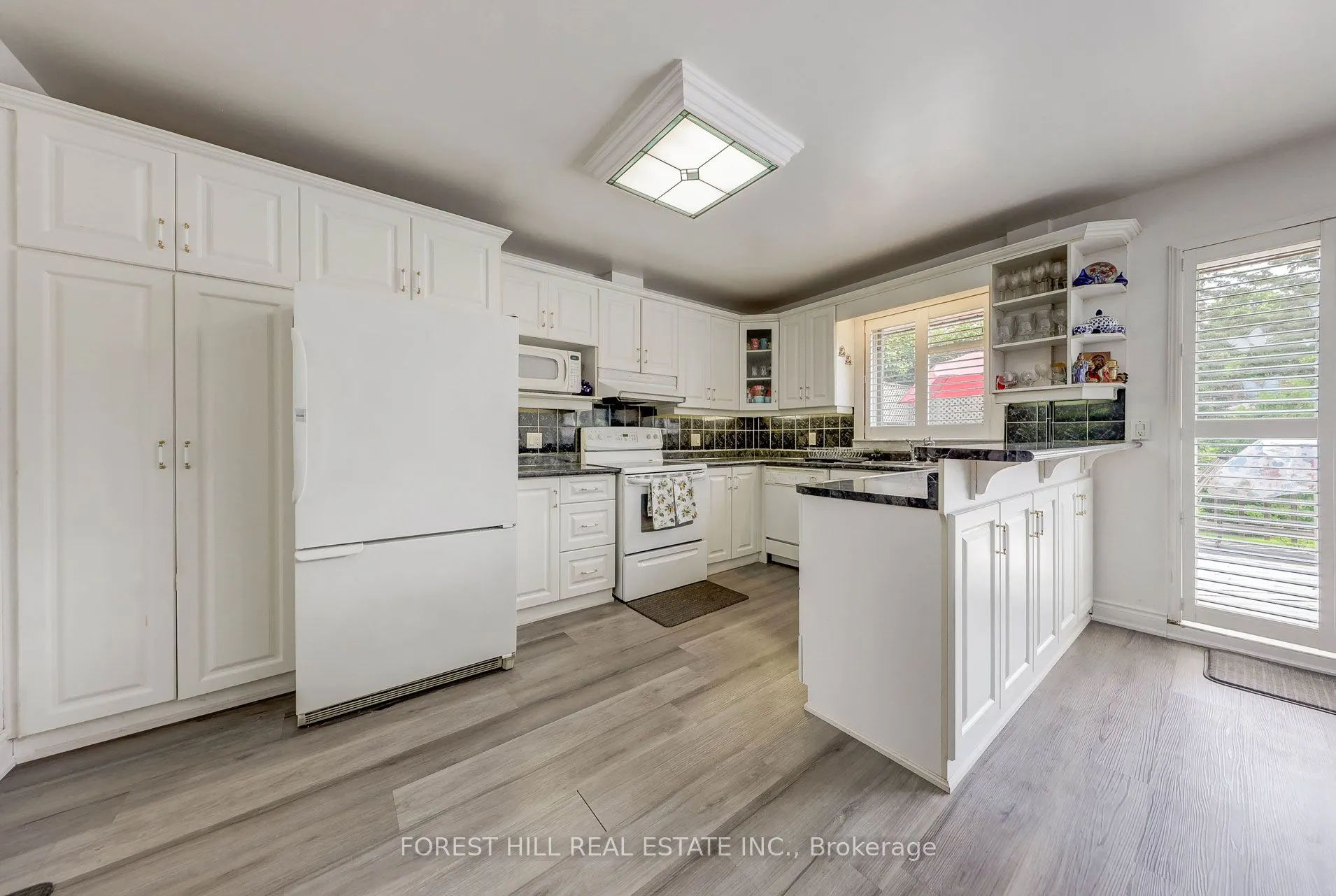 89 Portage Avenue
