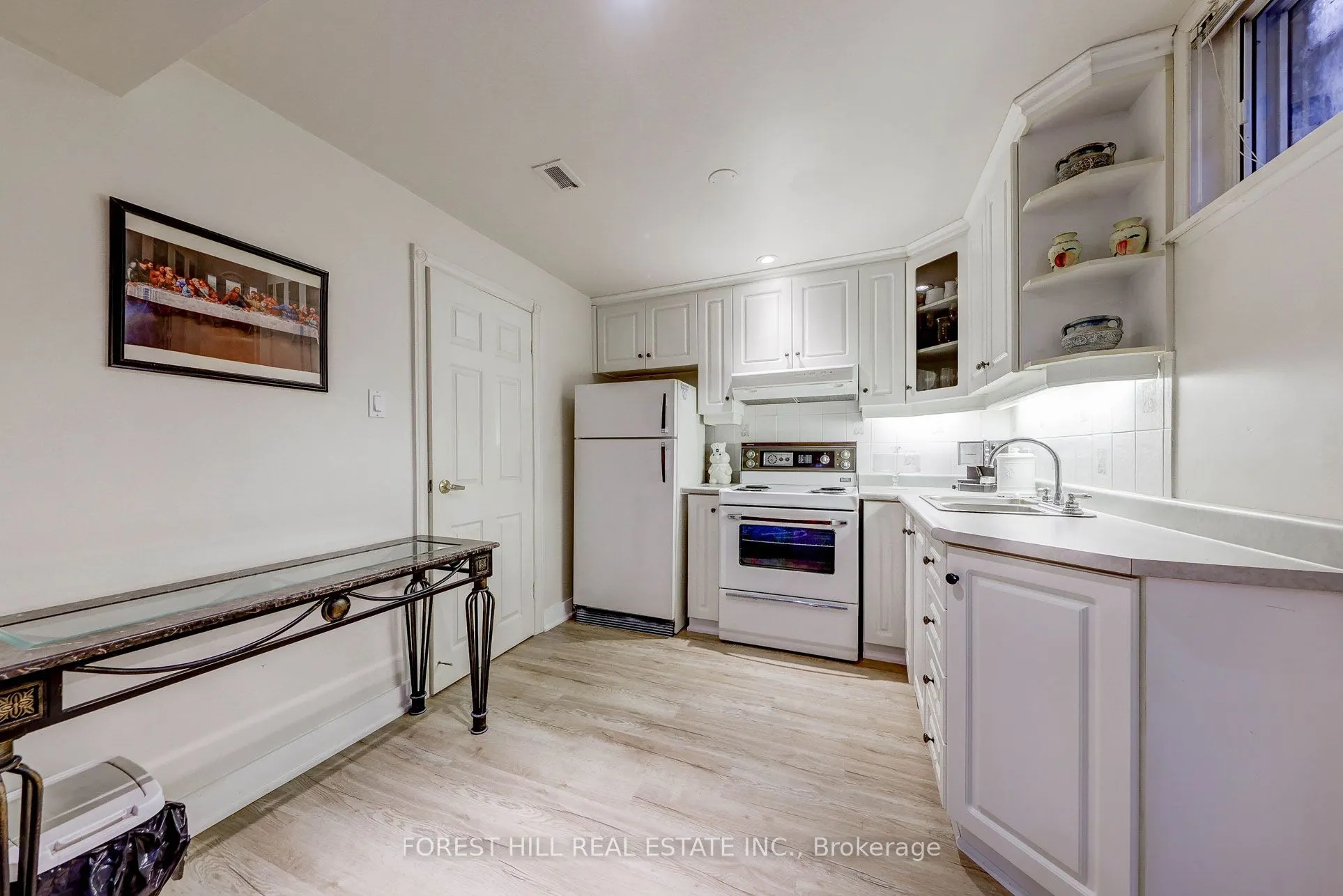 89 Portage Avenue