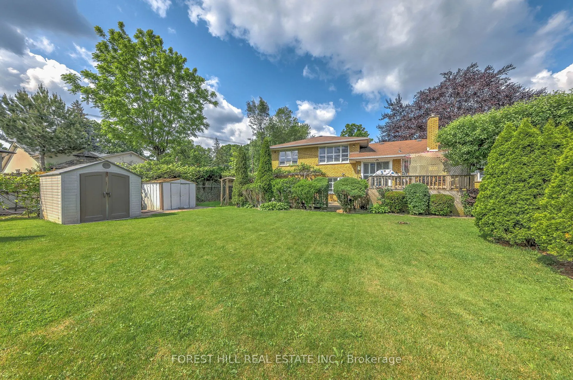 89 Portage Avenue