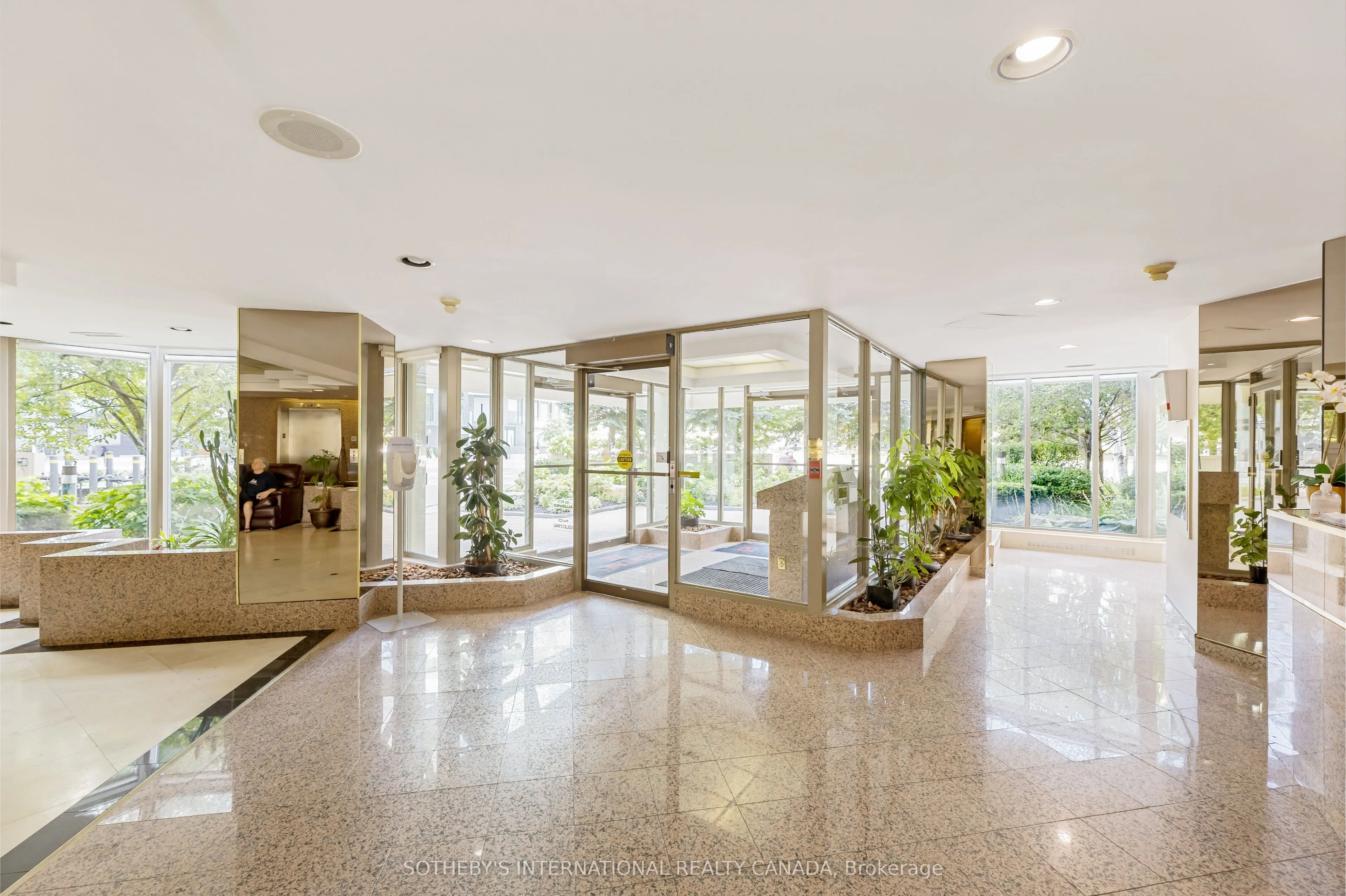 400 webb Drive, #103