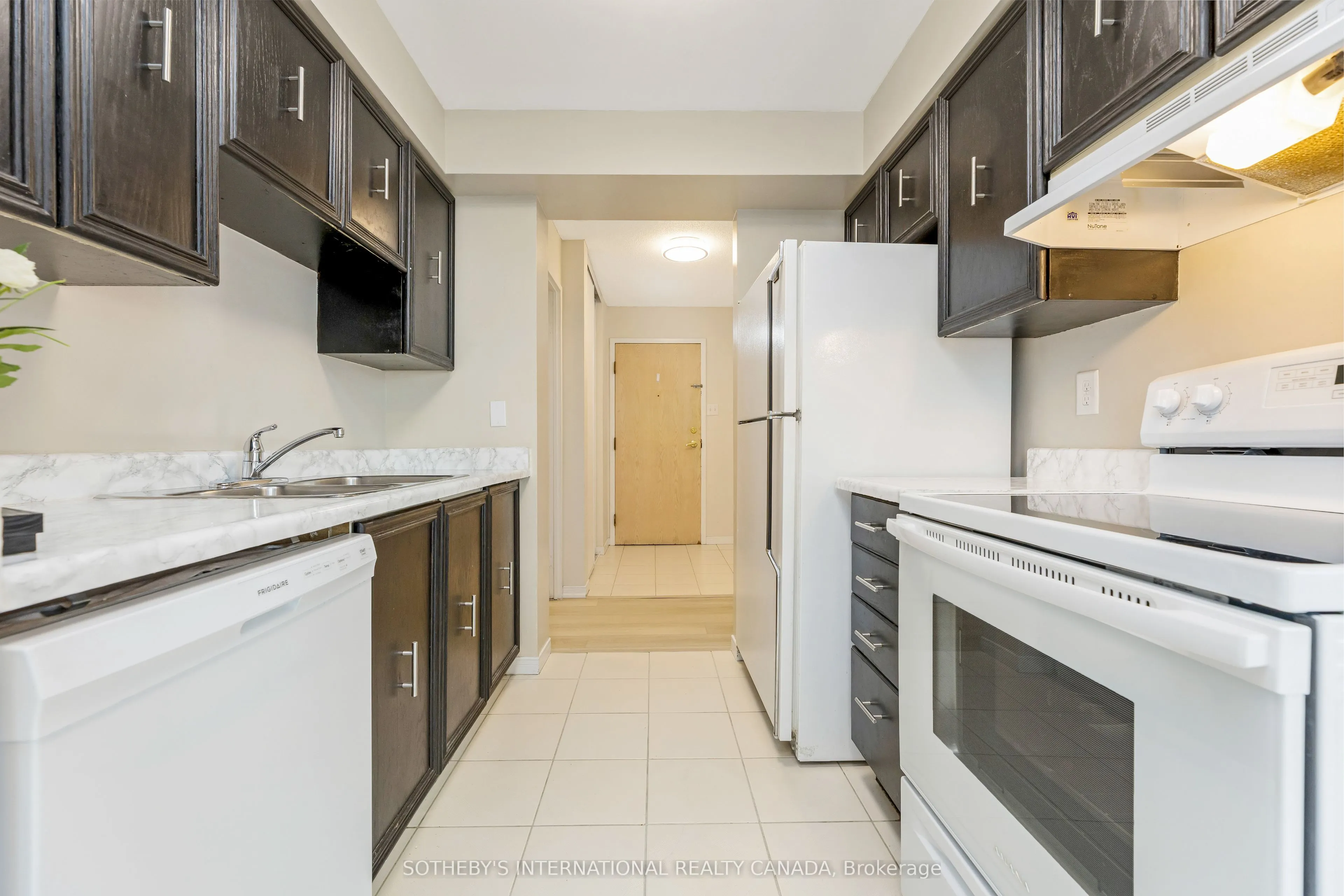 400 webb Drive, #103