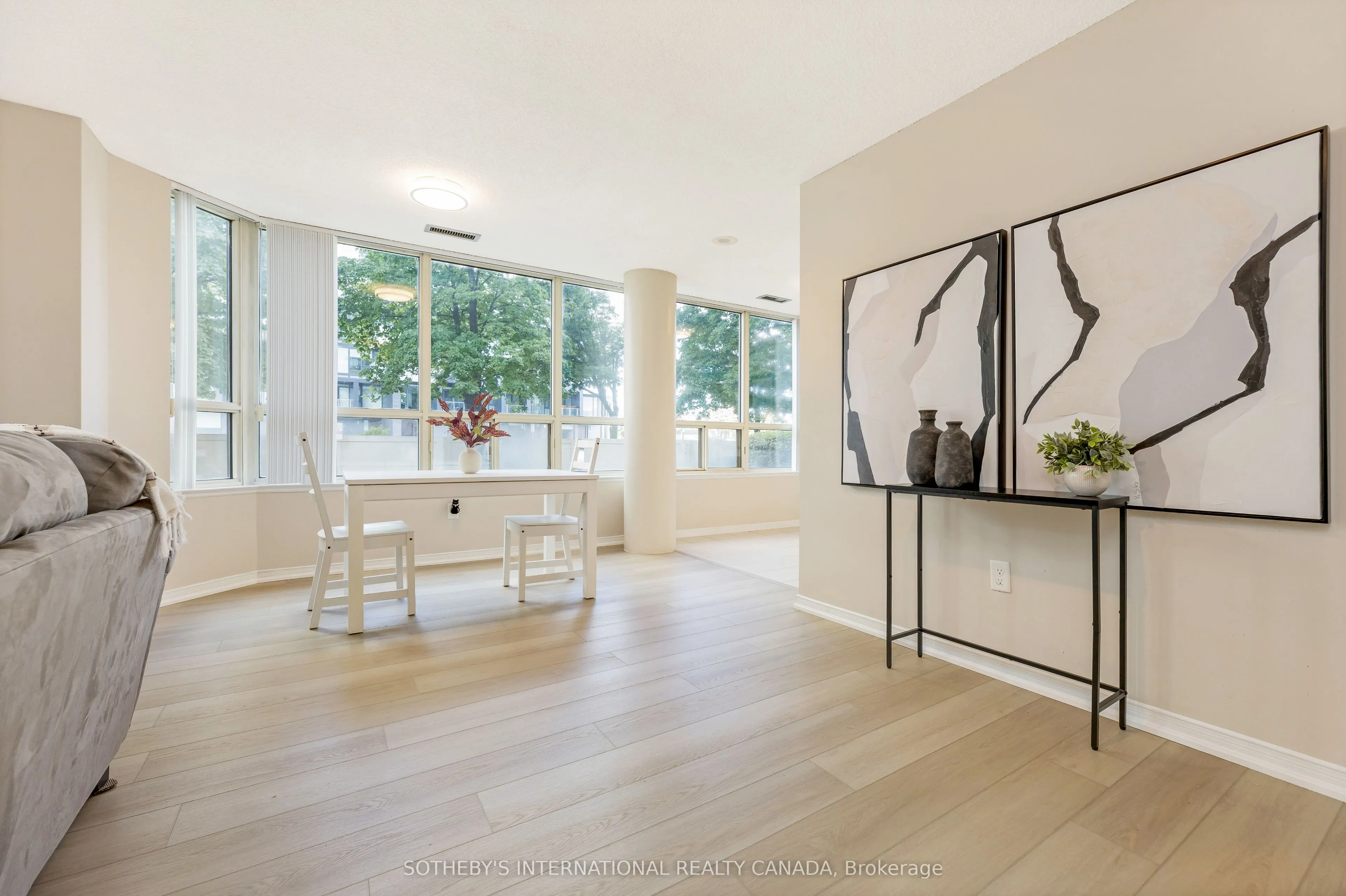 400 webb Drive, #103