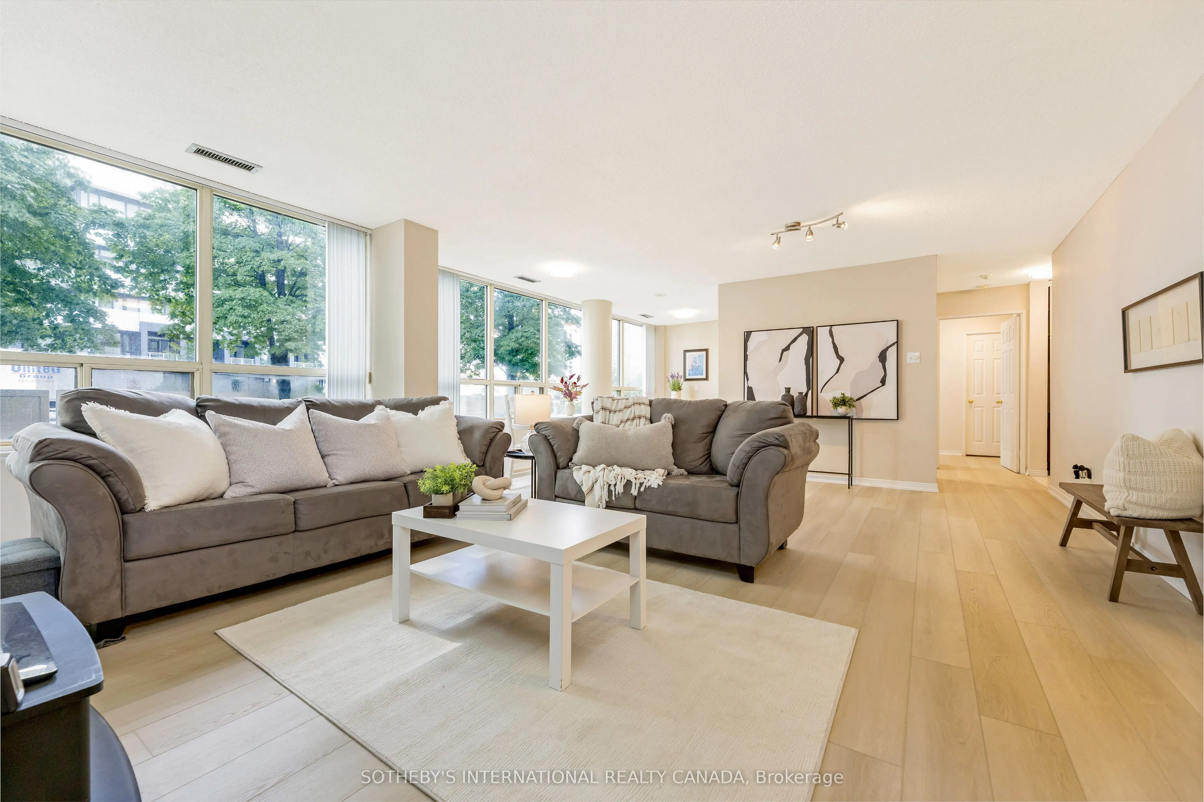 400 webb Drive, #103