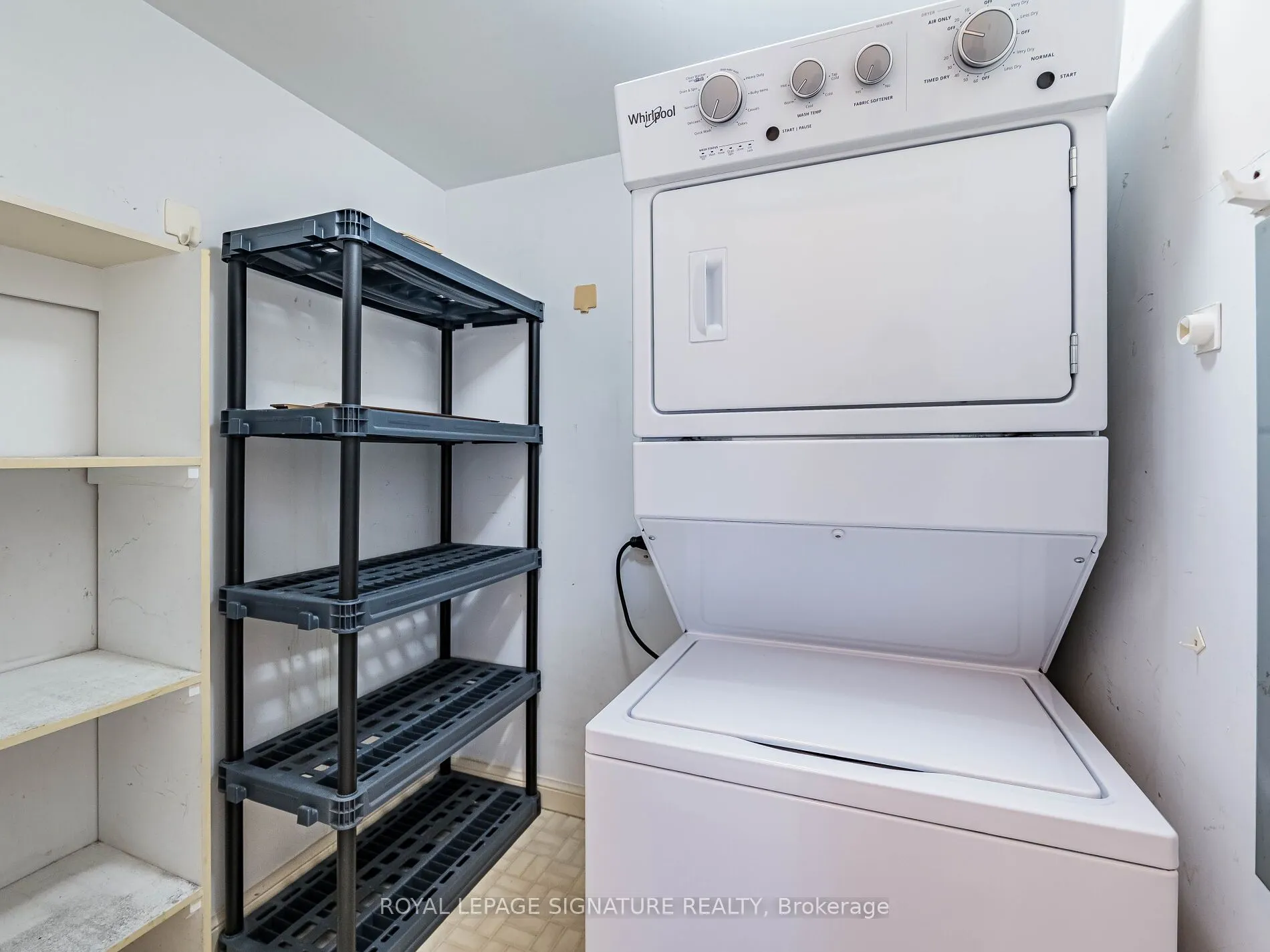 24 Hanover Road, #2204