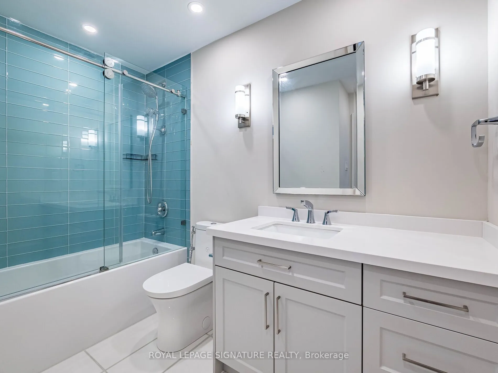 24 Hanover Road, #2204