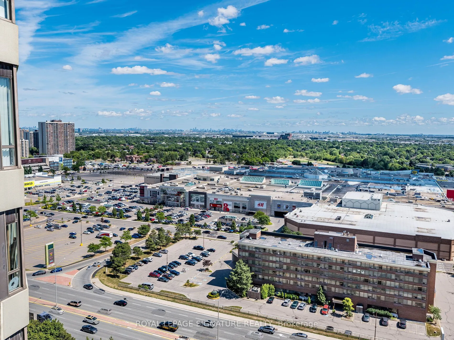 24 Hanover Road, #2204