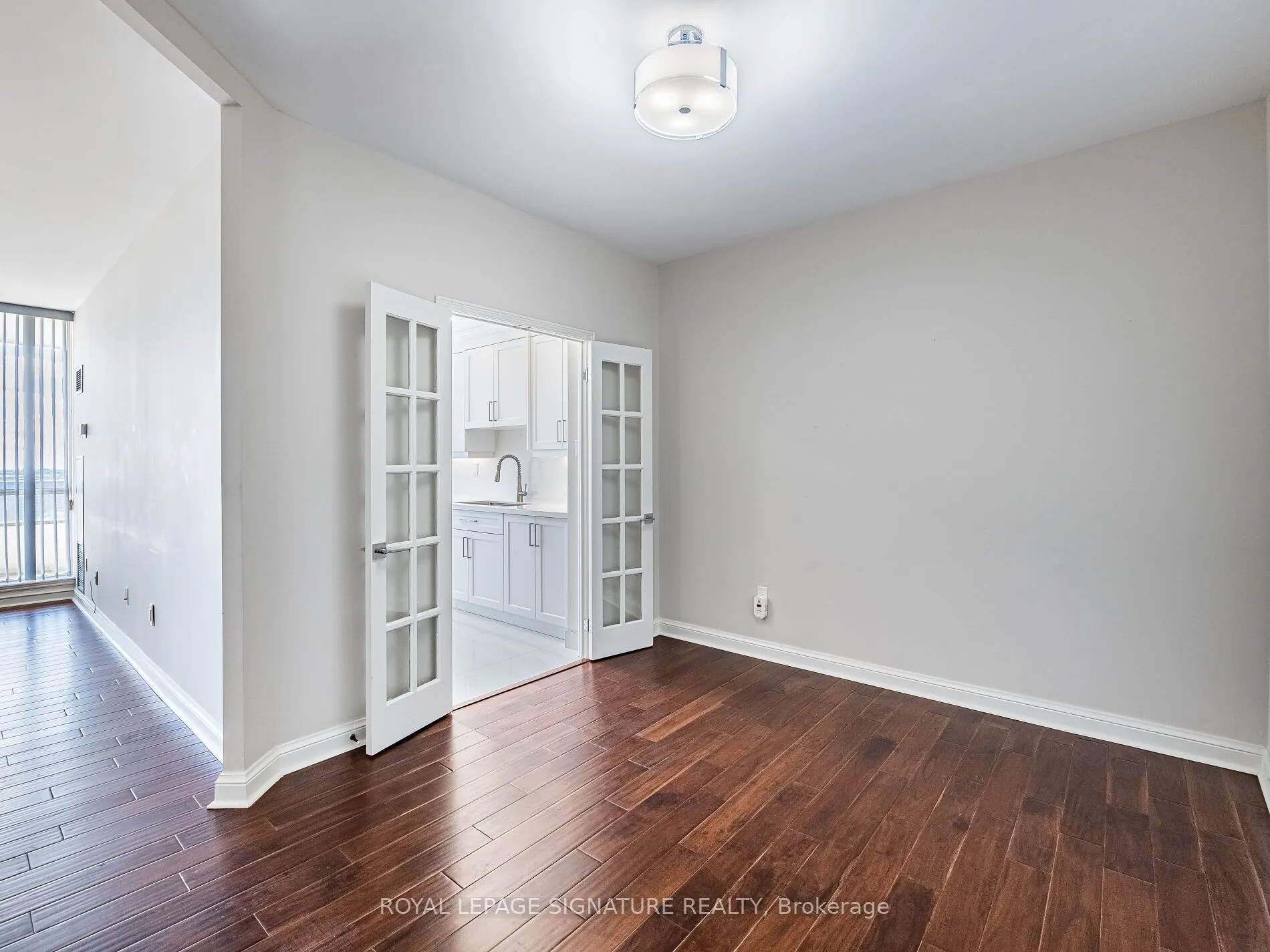 24 Hanover Road, #2204