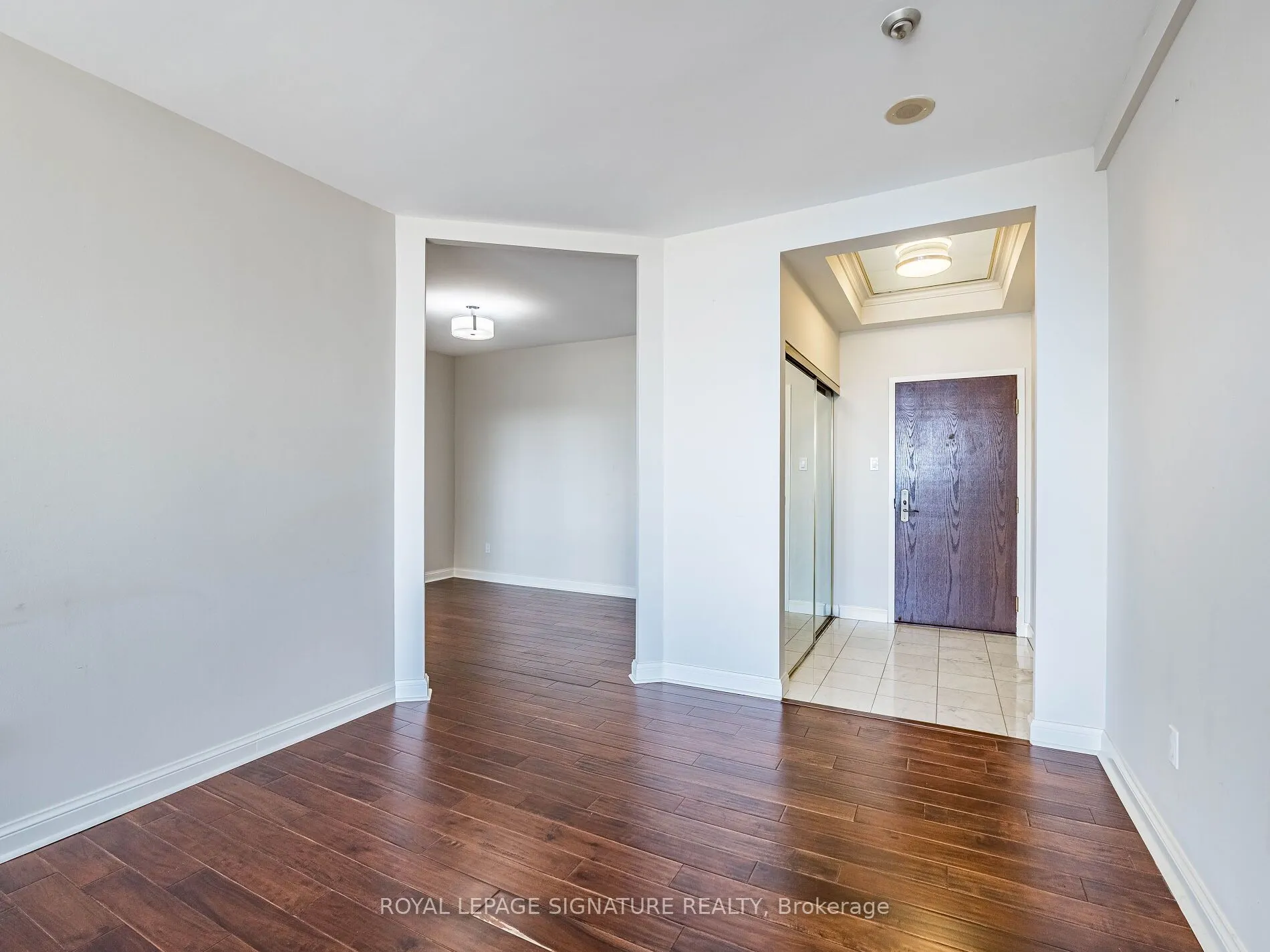 24 Hanover Road, #2204