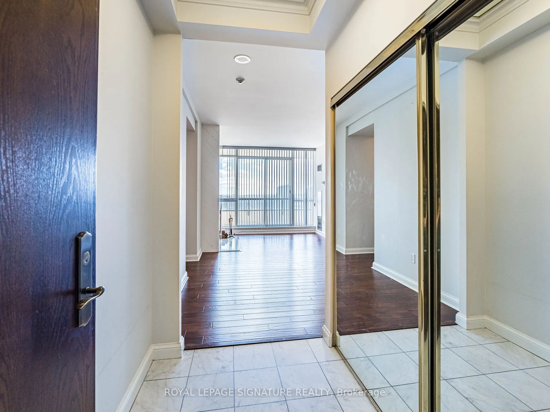 24 Hanover Road, #2204