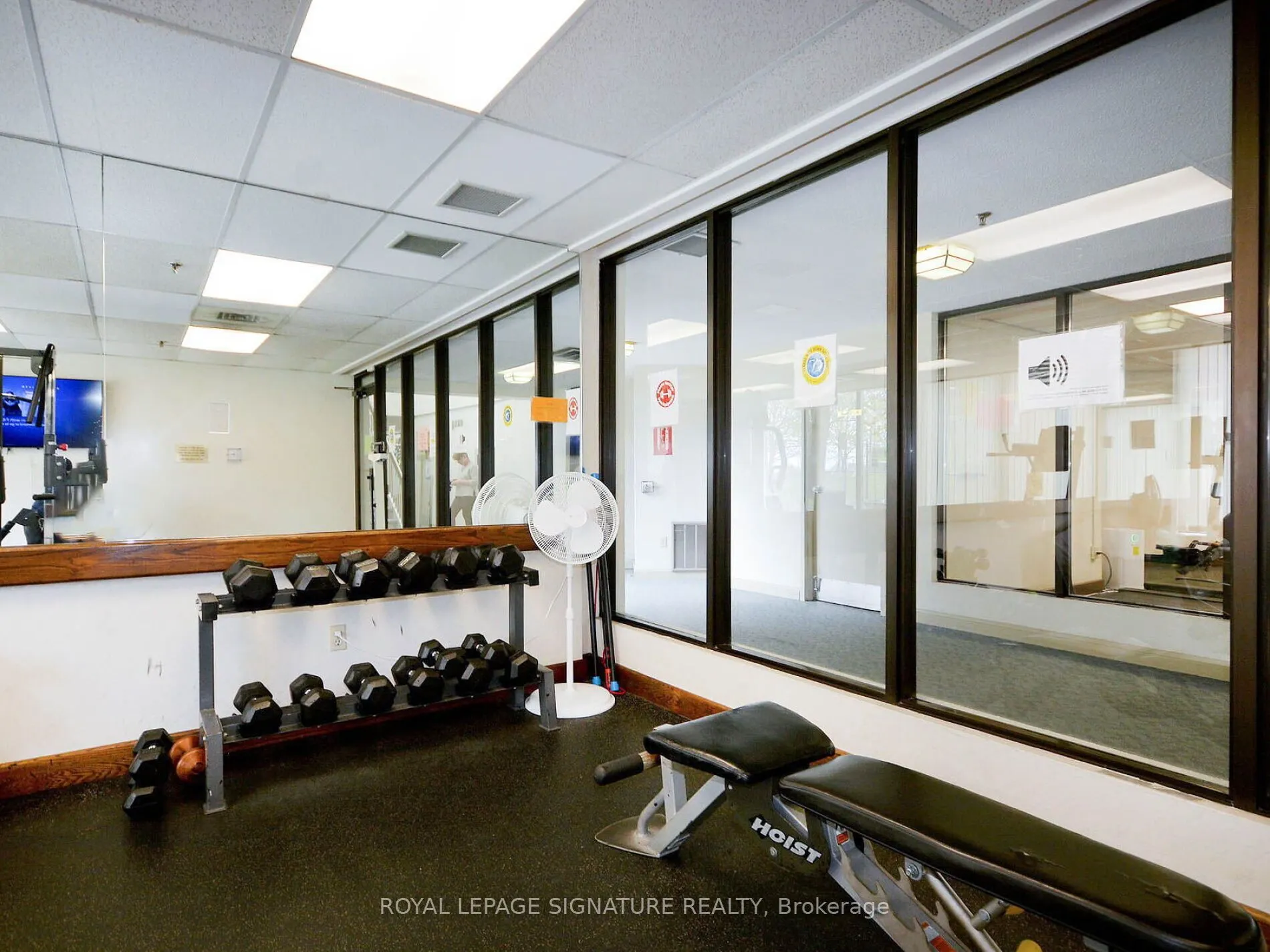 24 Hanover Road, #2204