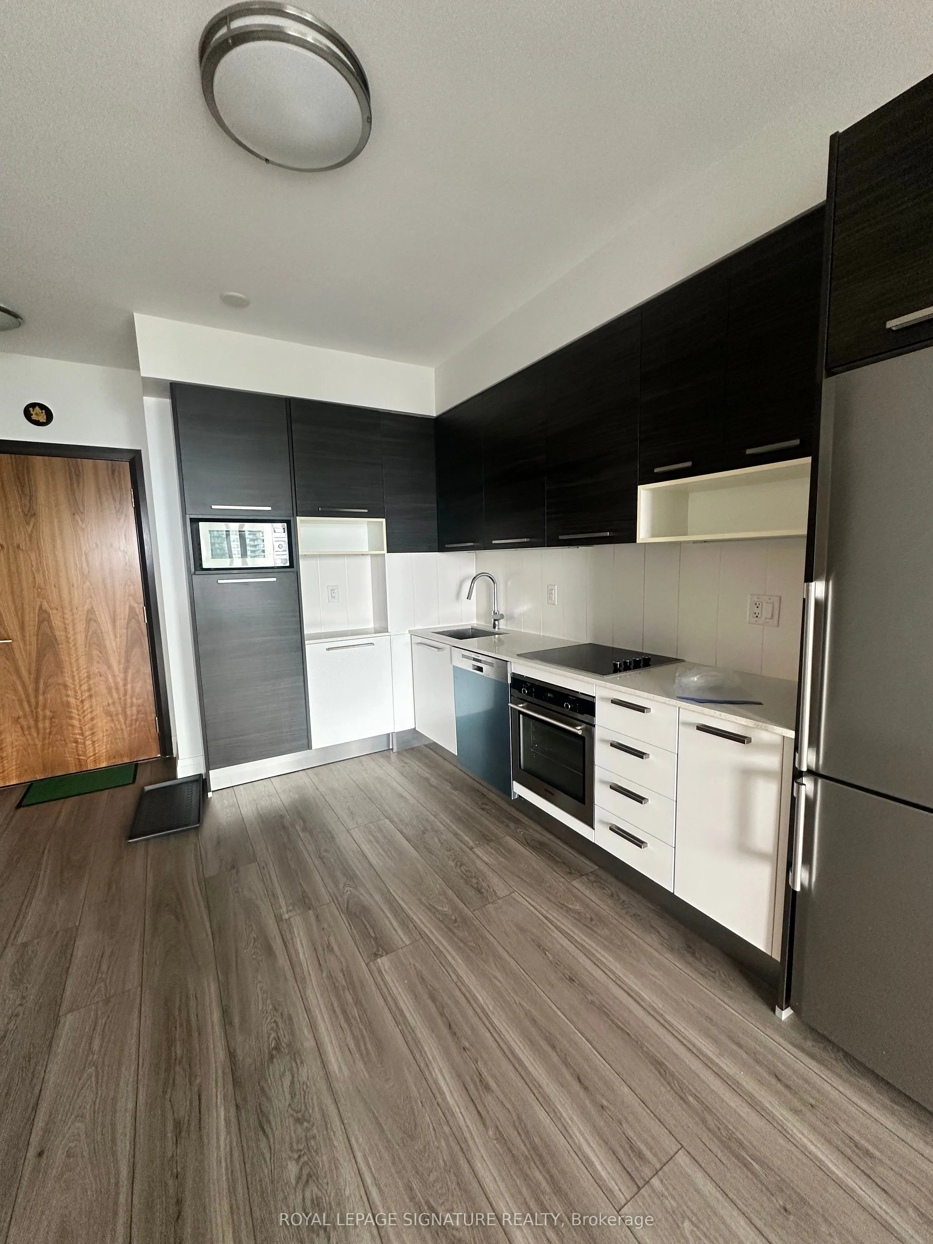 36 Park Lawn Road, #3102