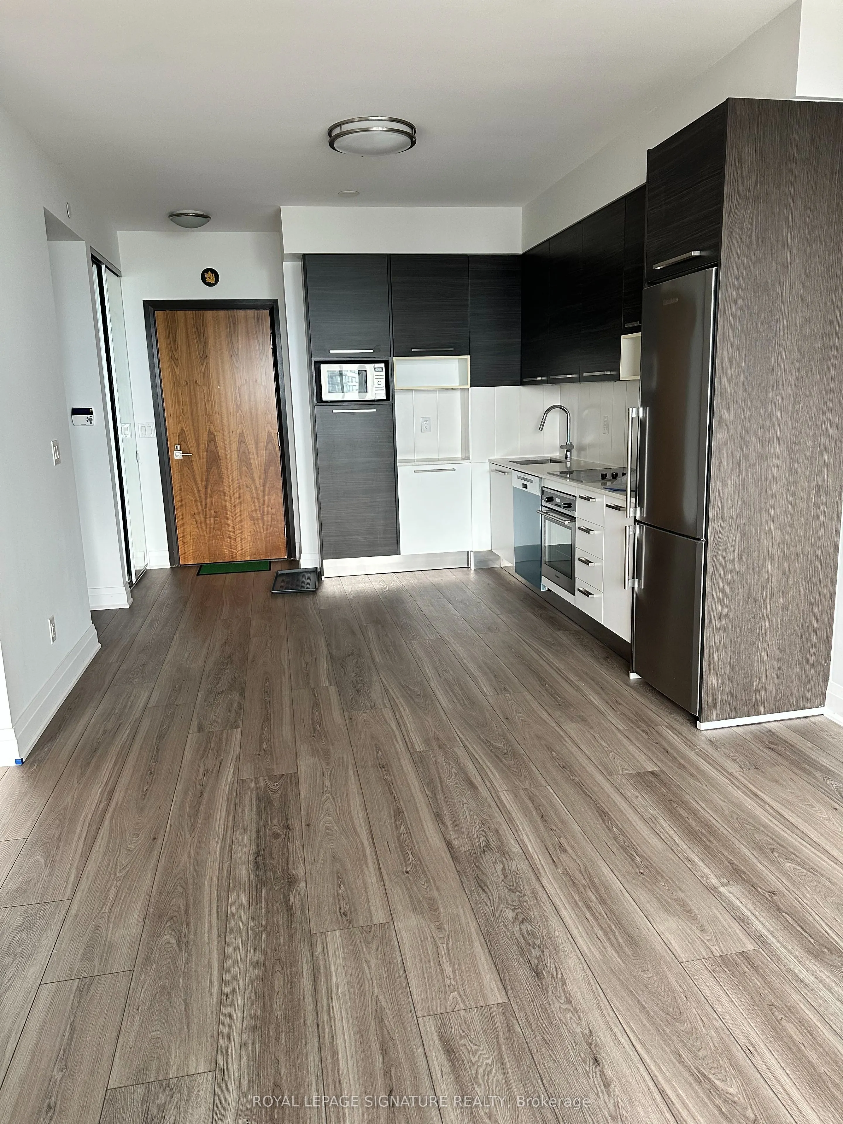 36 Park Lawn Road, #3102