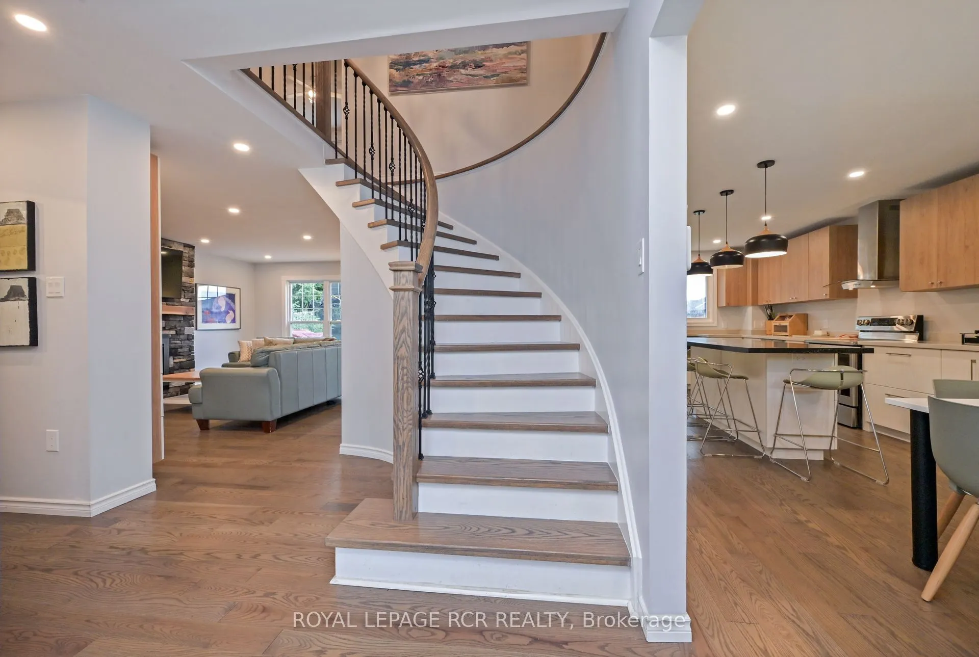 230 Beechfield Crescent