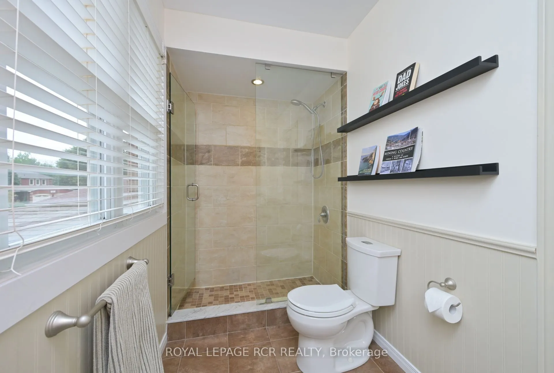 230 Beechfield Crescent