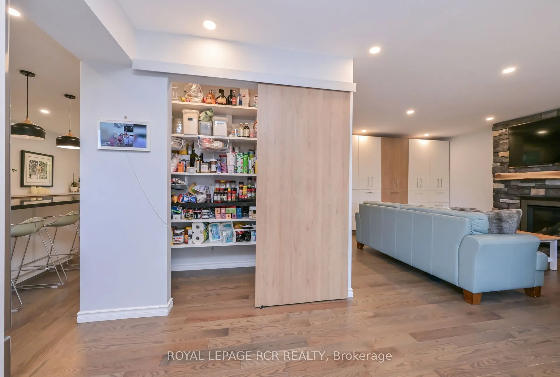 230 Beechfield Crescent