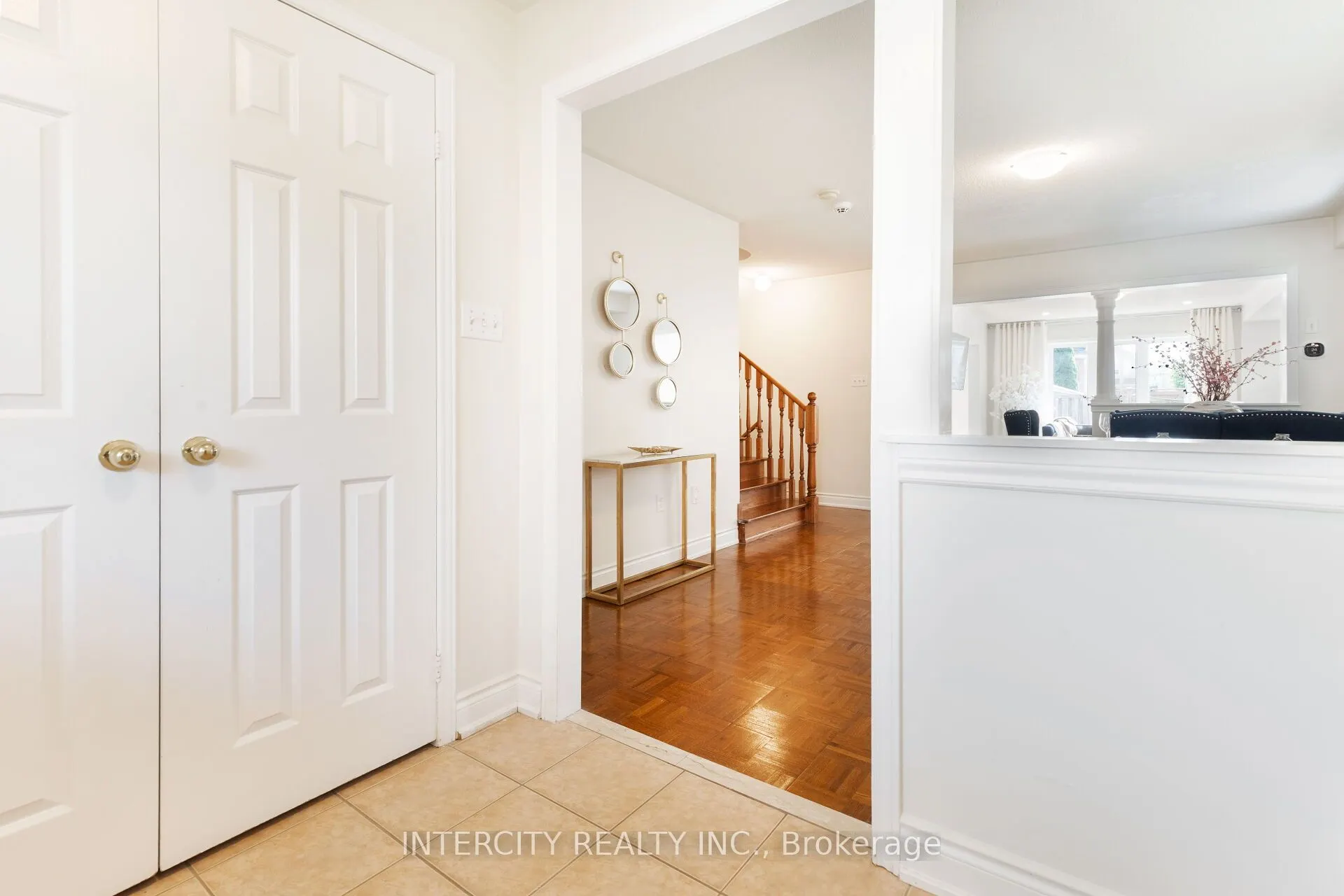 18 Snowshoe Lane