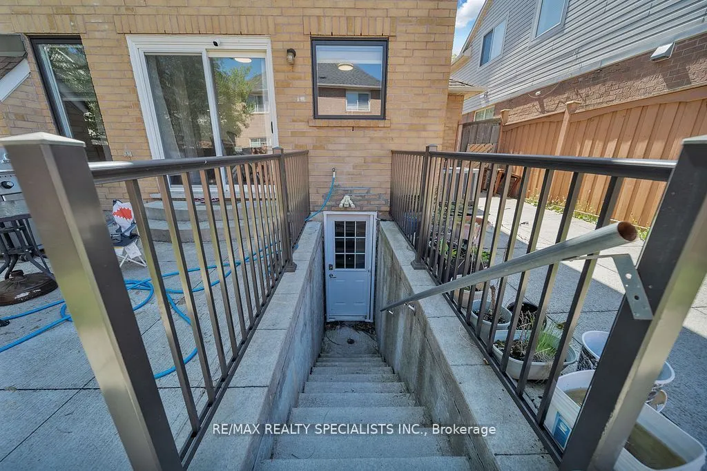 22 Clayborne Avenue
