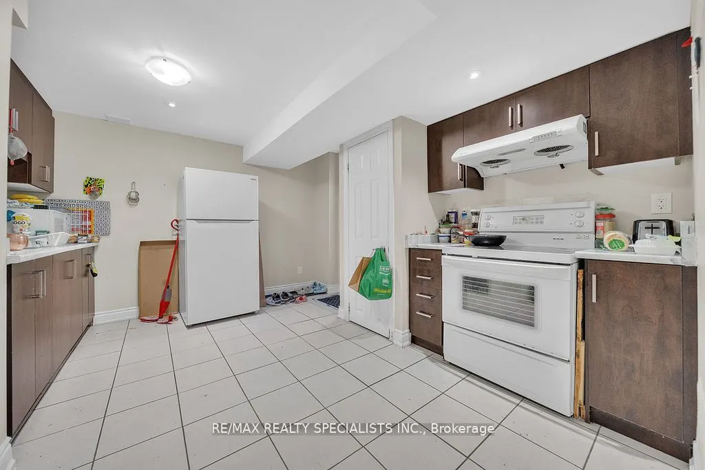 22 Clayborne Avenue
