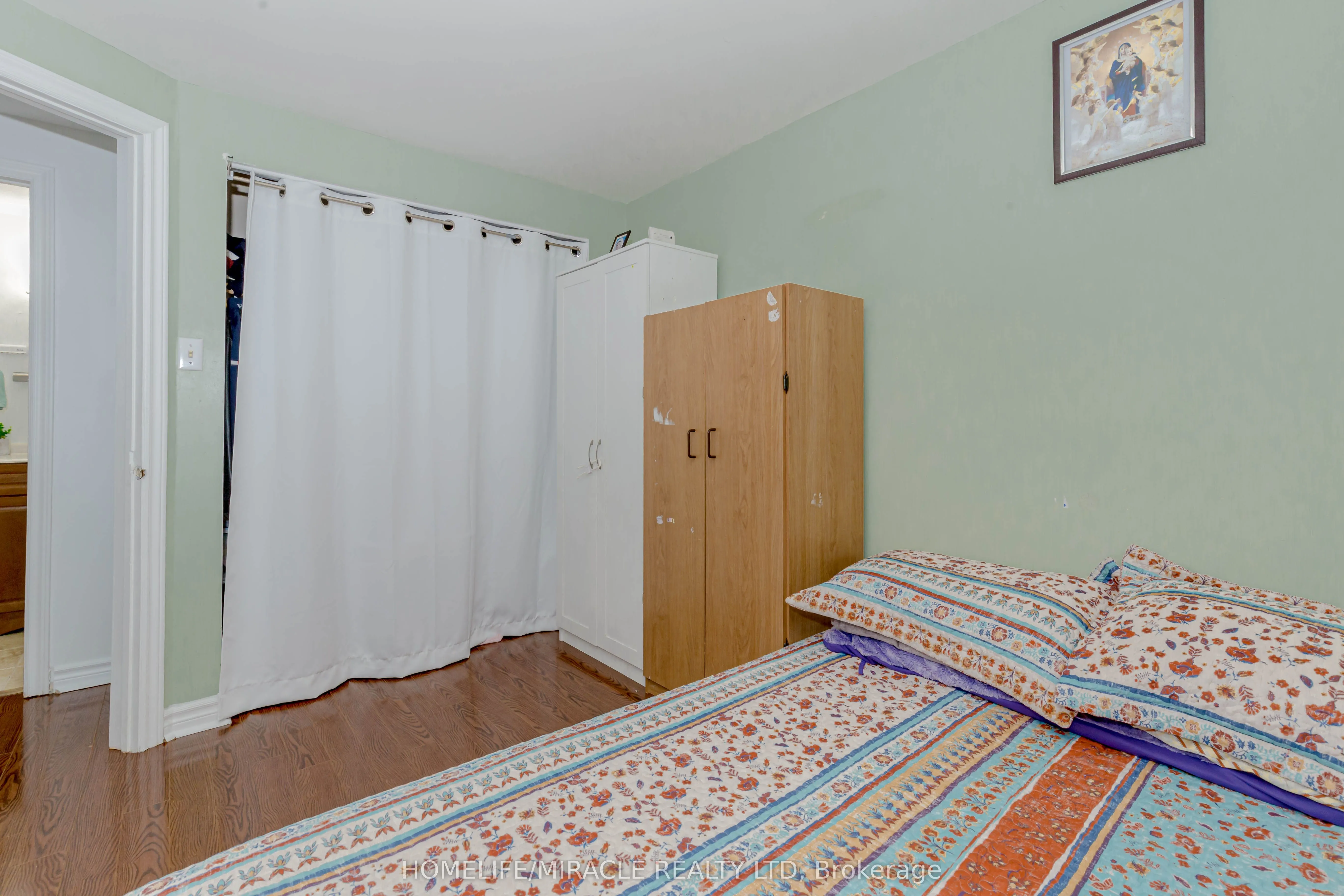 12 Eden Parkway, #12