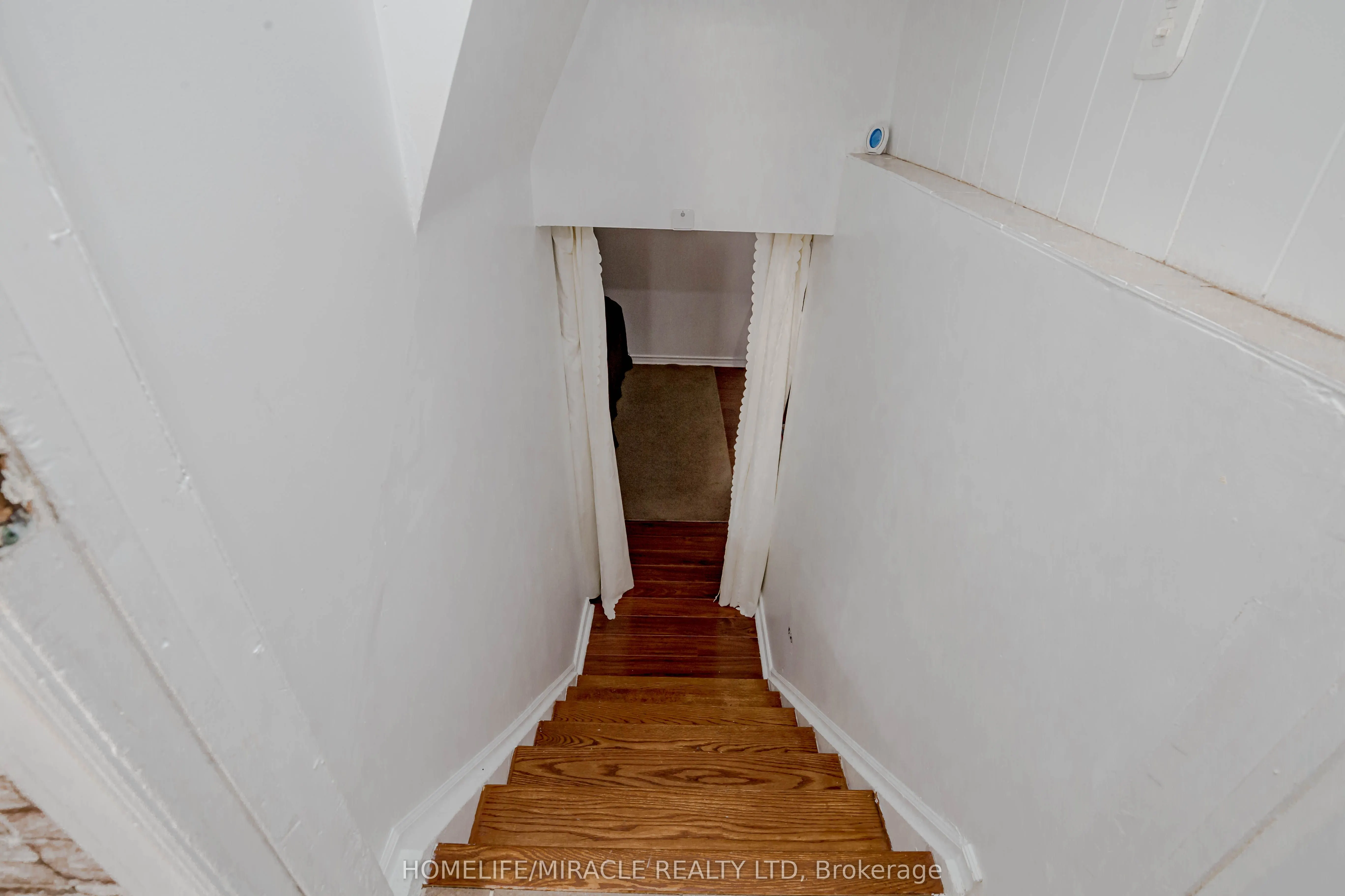 12 Eden Parkway, #12