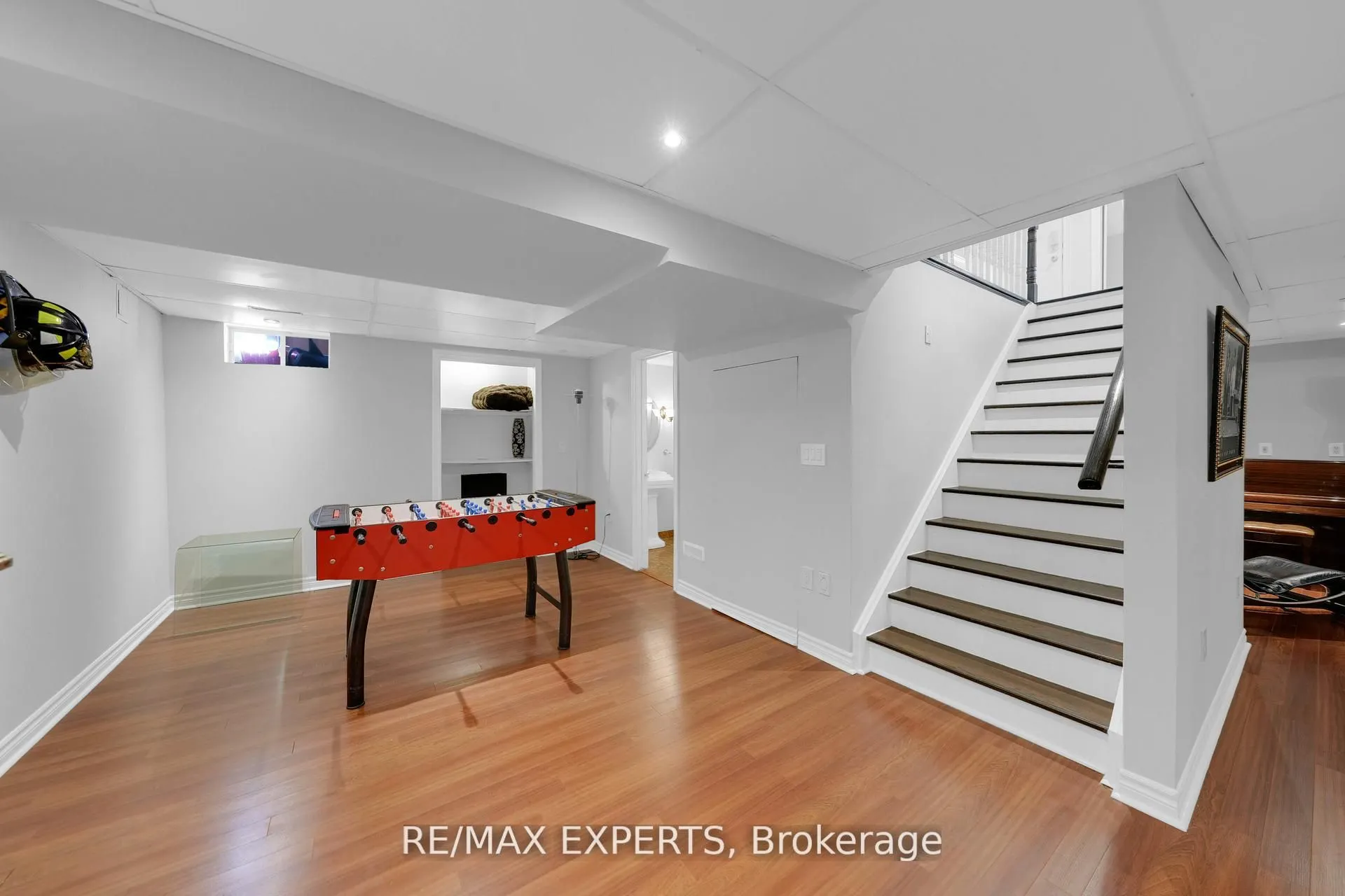 36 Country Stroll Crescent