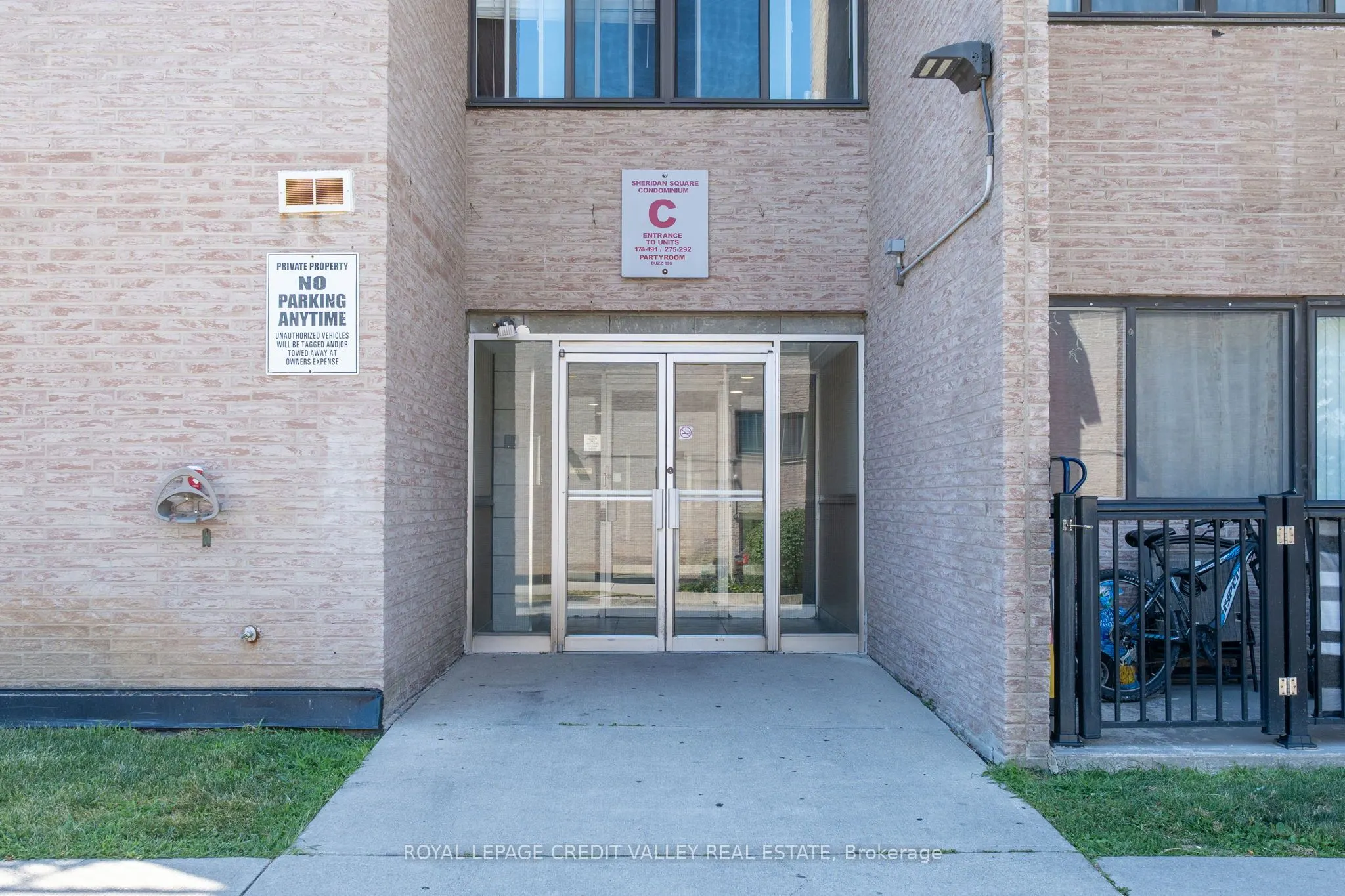 2095 Roche Court, #281