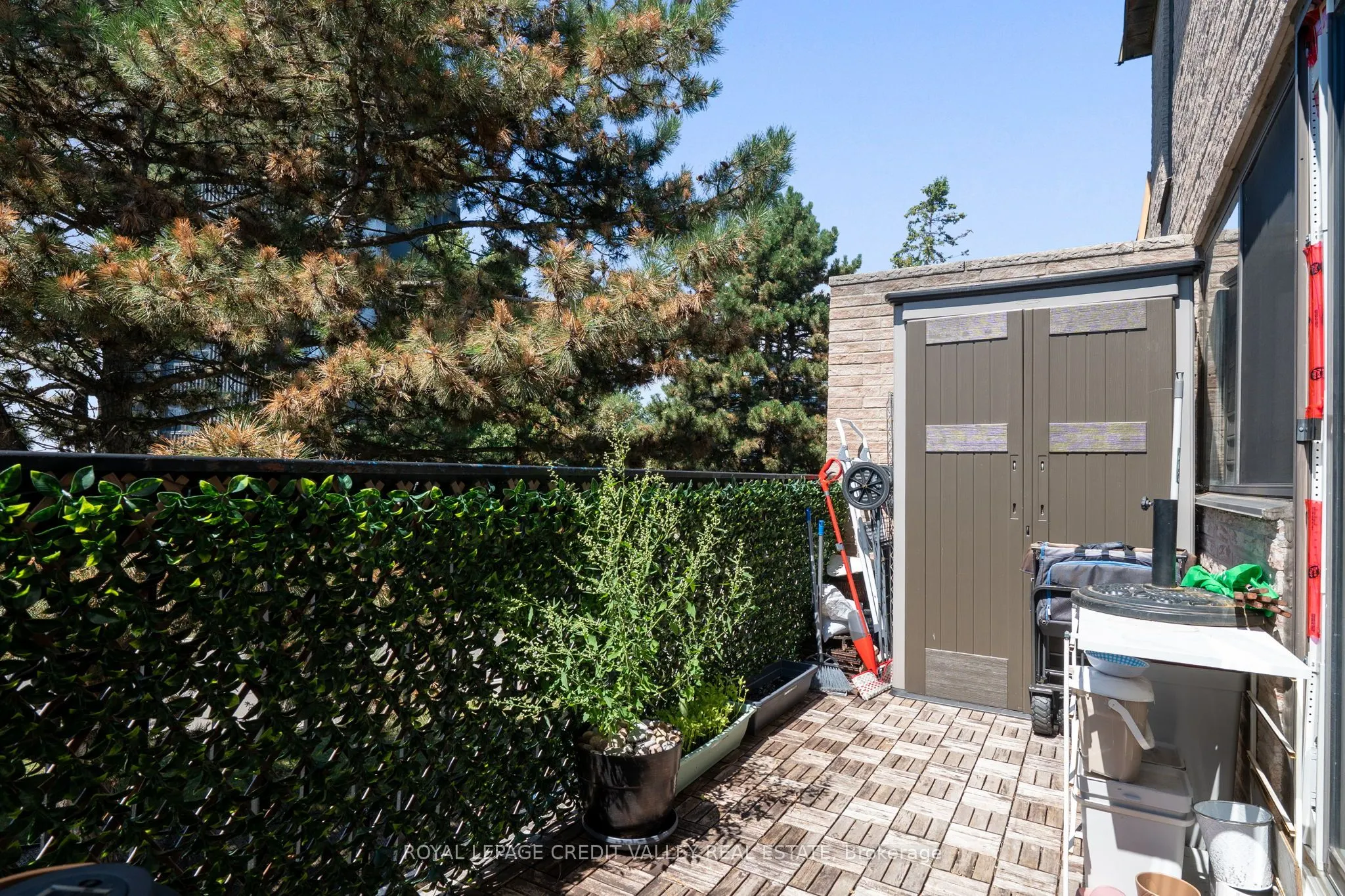 2095 Roche Court, #281