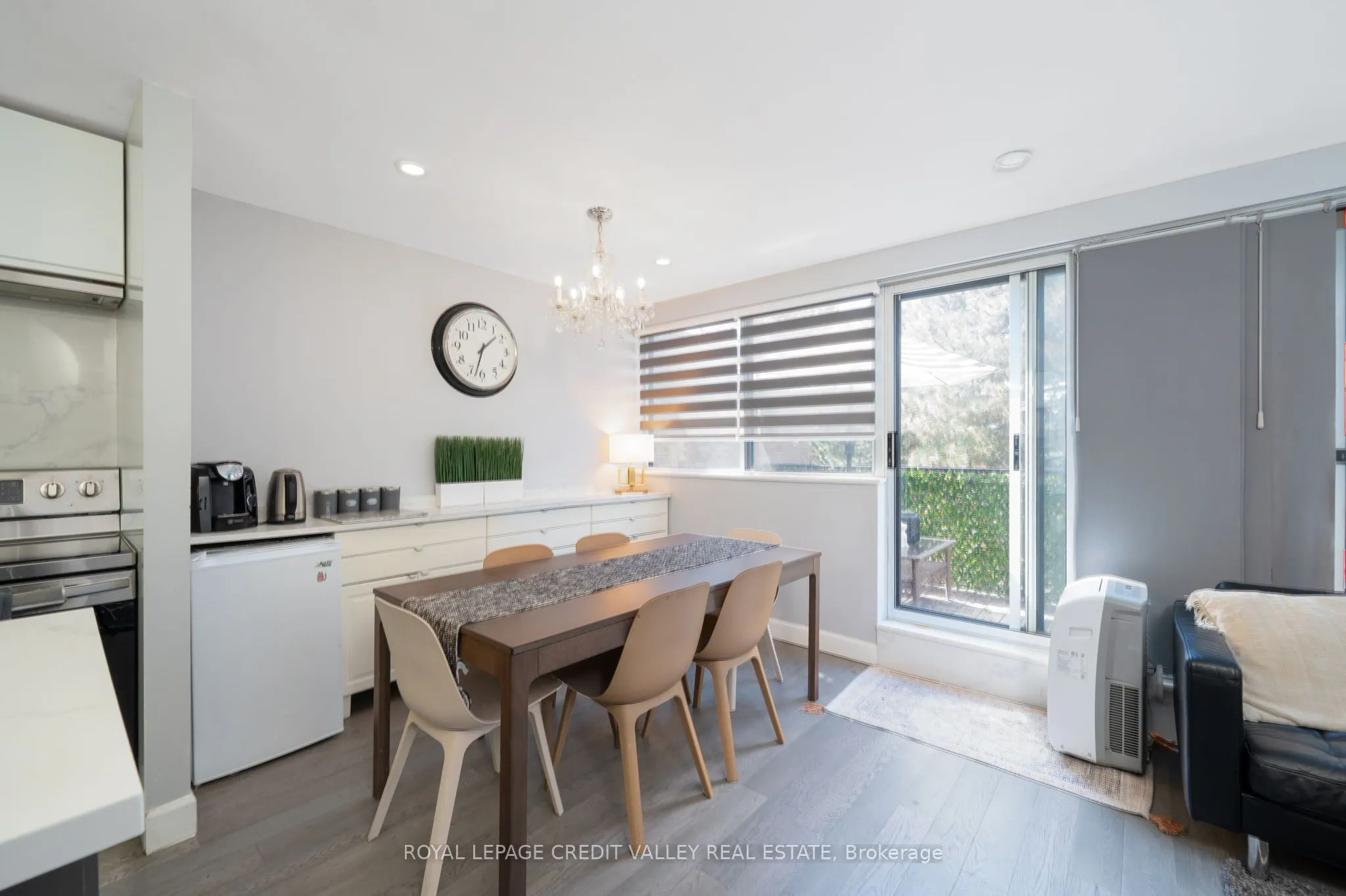 2095 Roche Court, #281