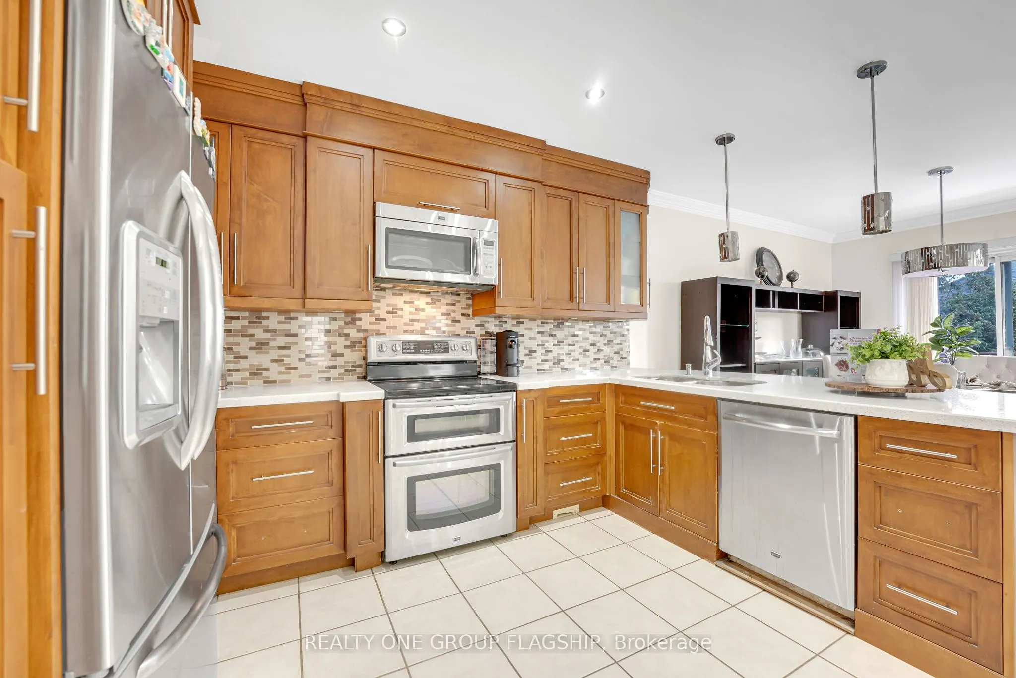 1128 Knotty Pine Grove