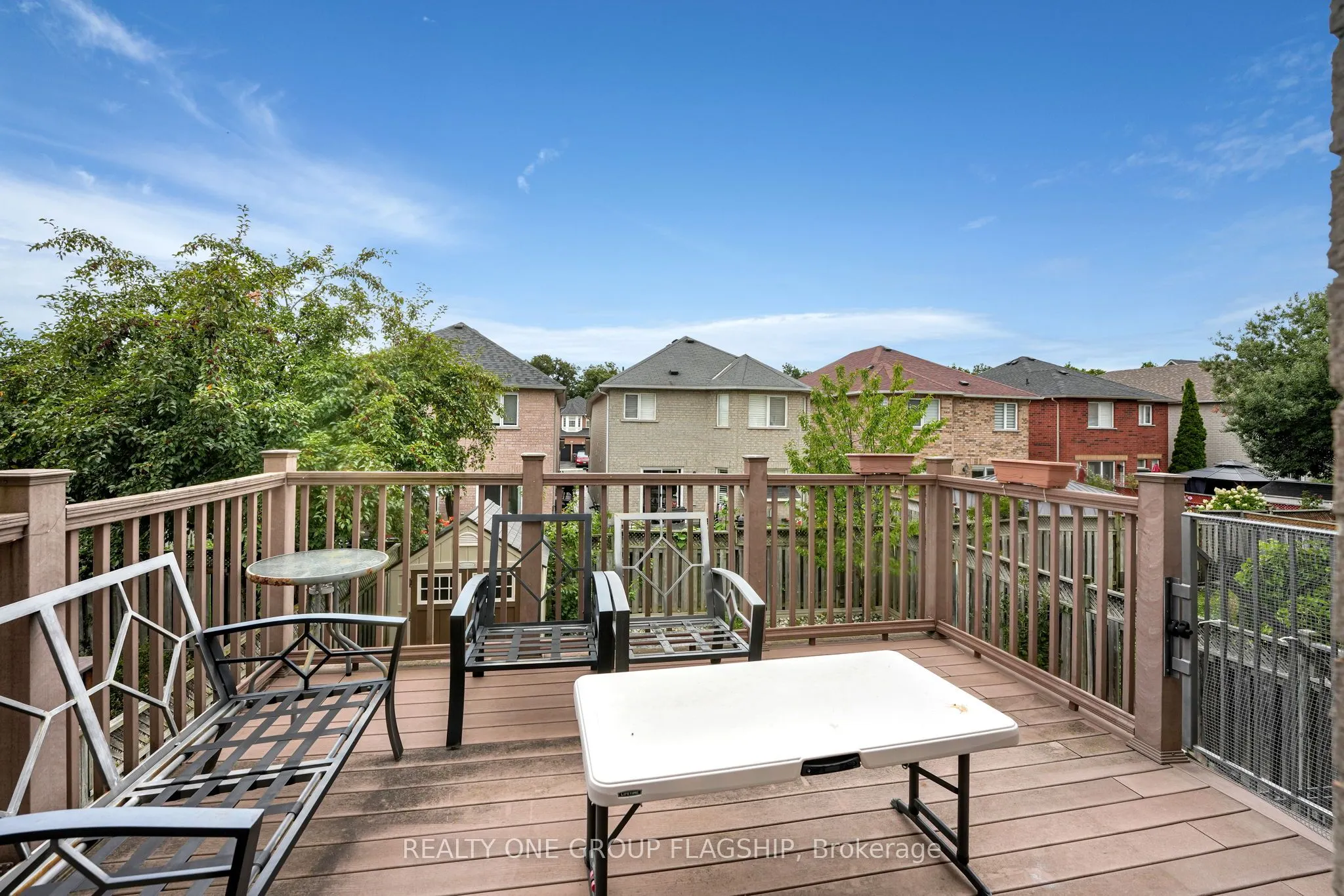 1128 Knotty Pine Grove