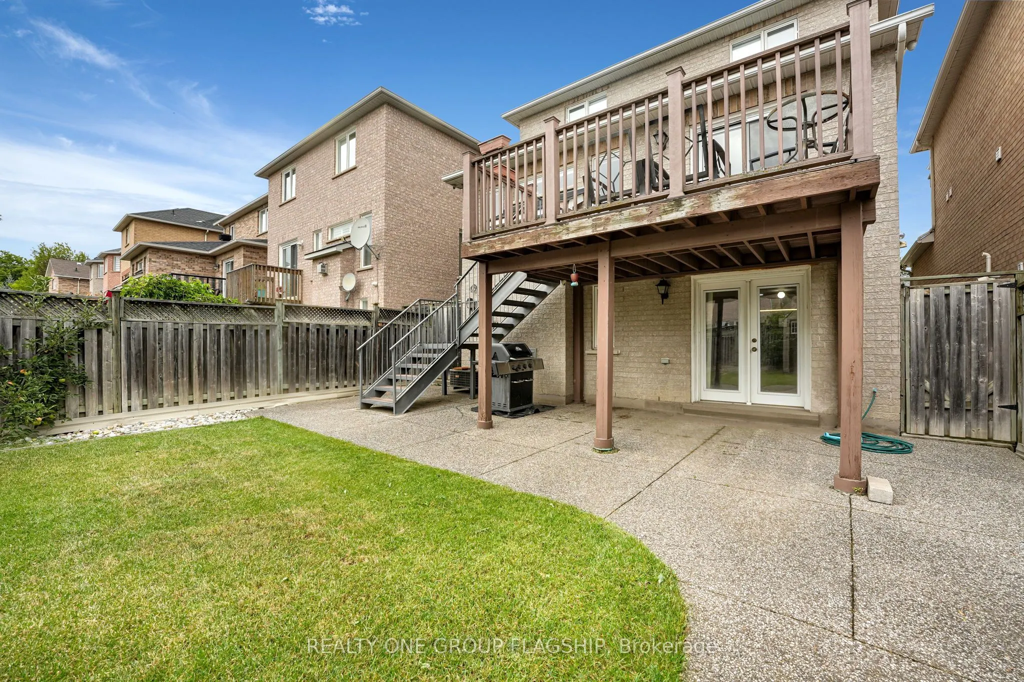 1128 Knotty Pine Grove