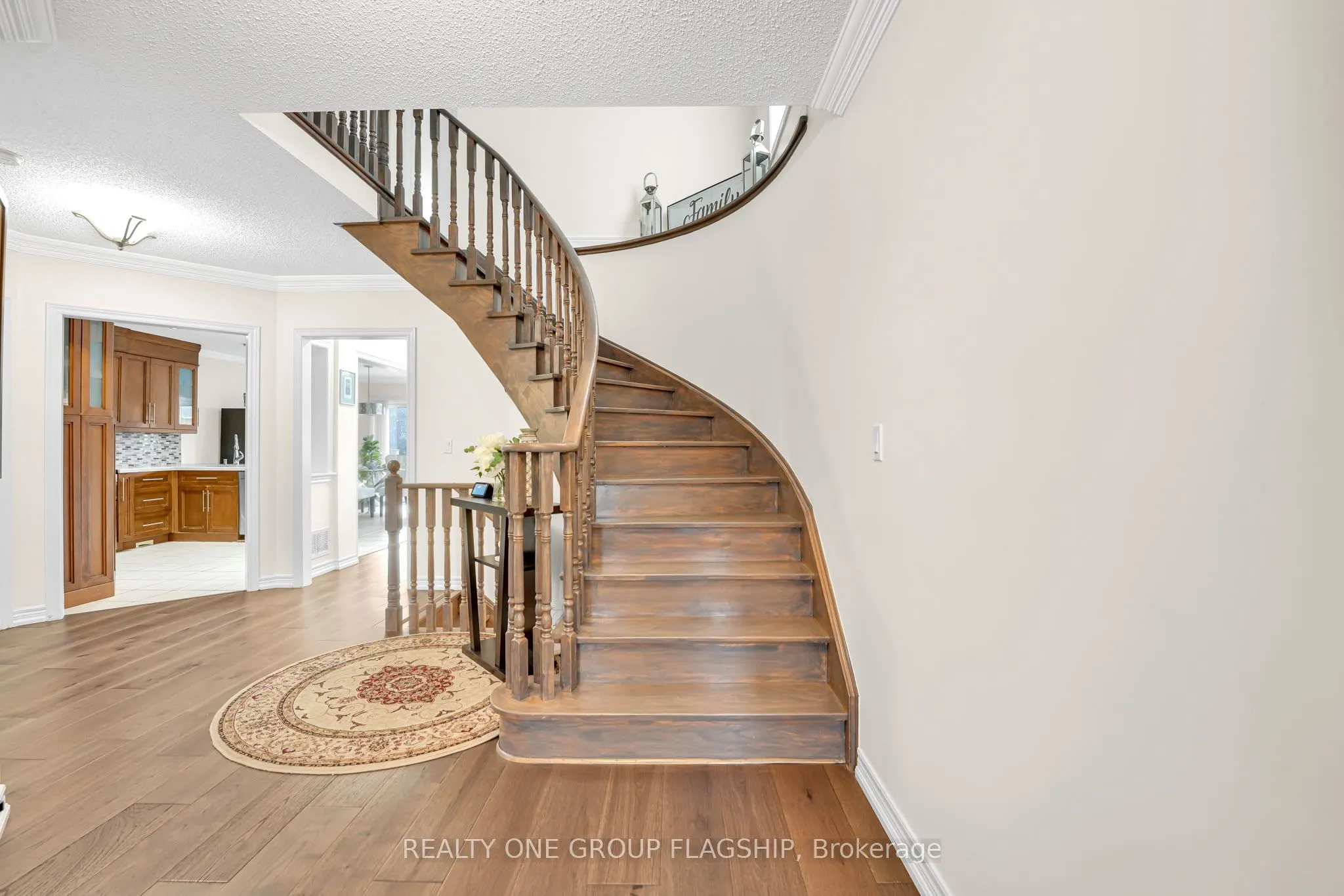 1128 Knotty Pine Grove