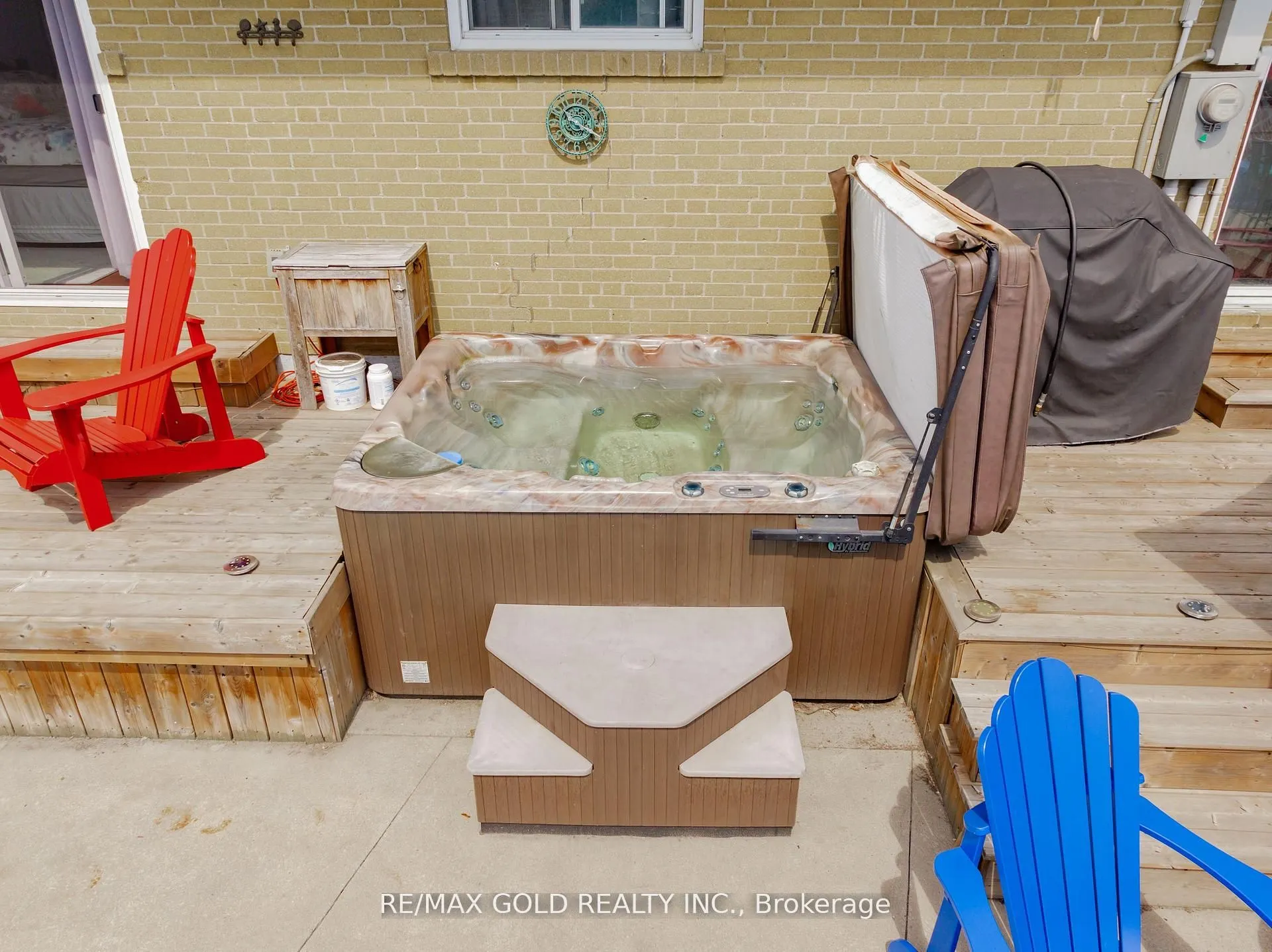 9 Ashwood Crescent