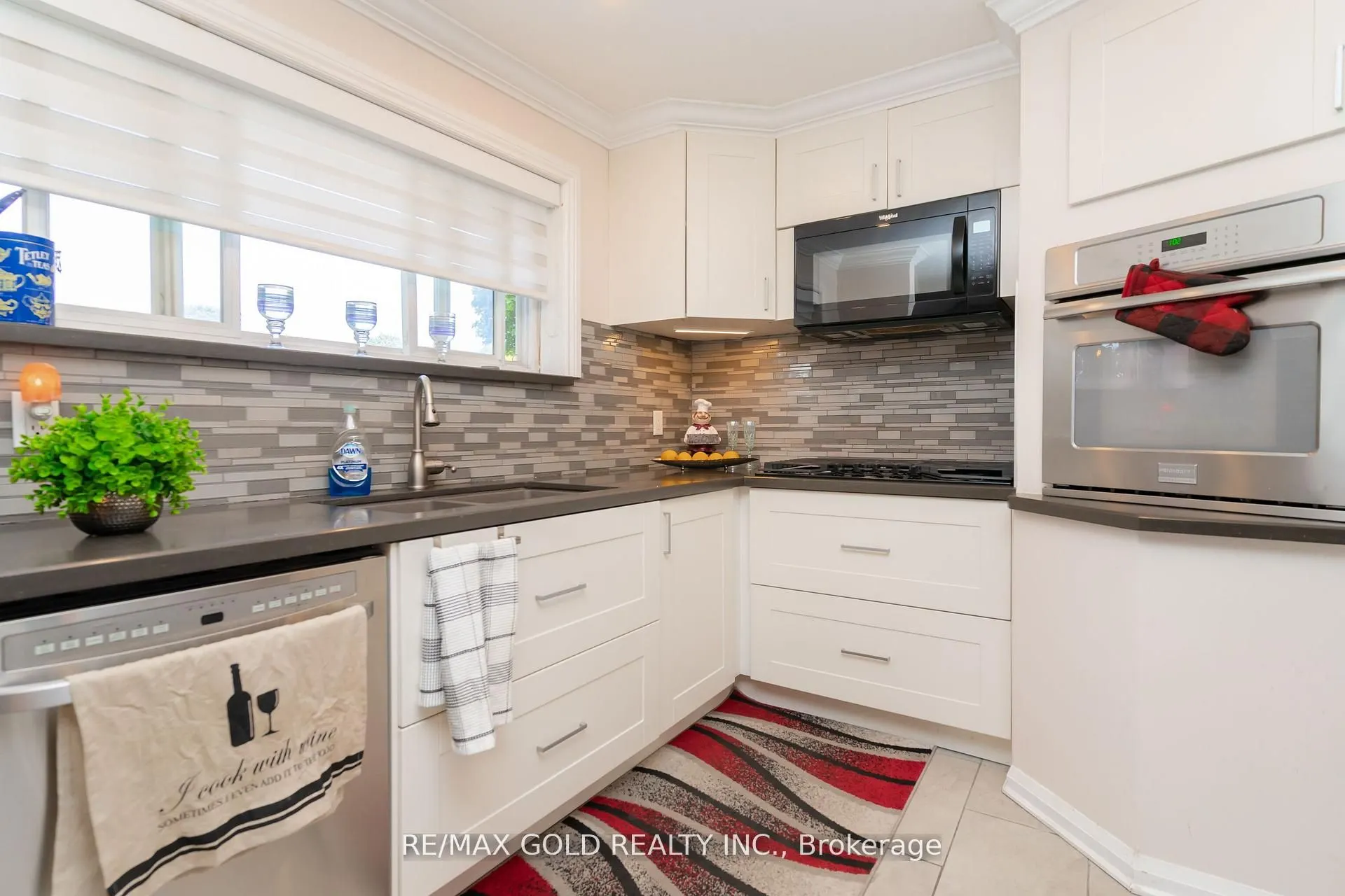 9 Ashwood Crescent