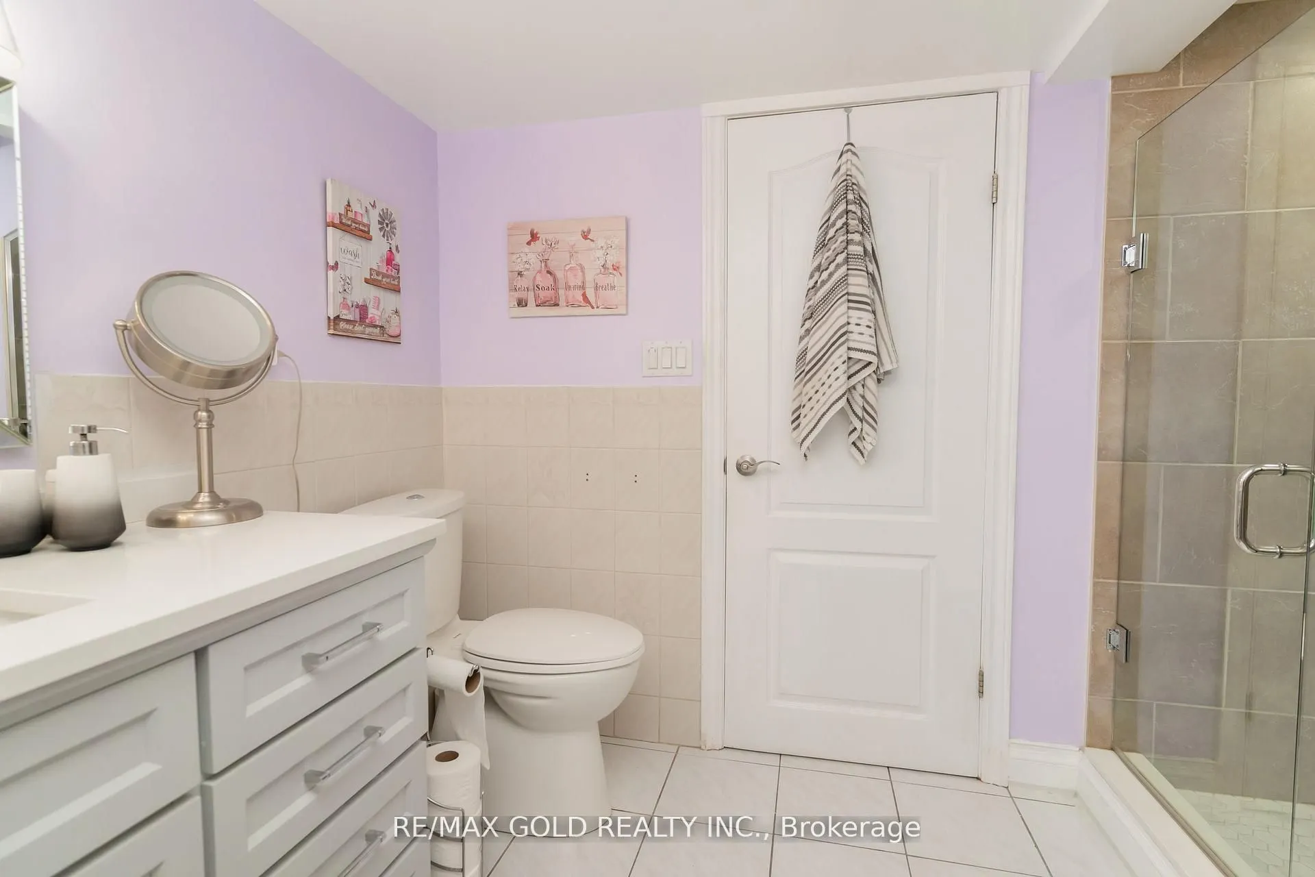 9 Ashwood Crescent