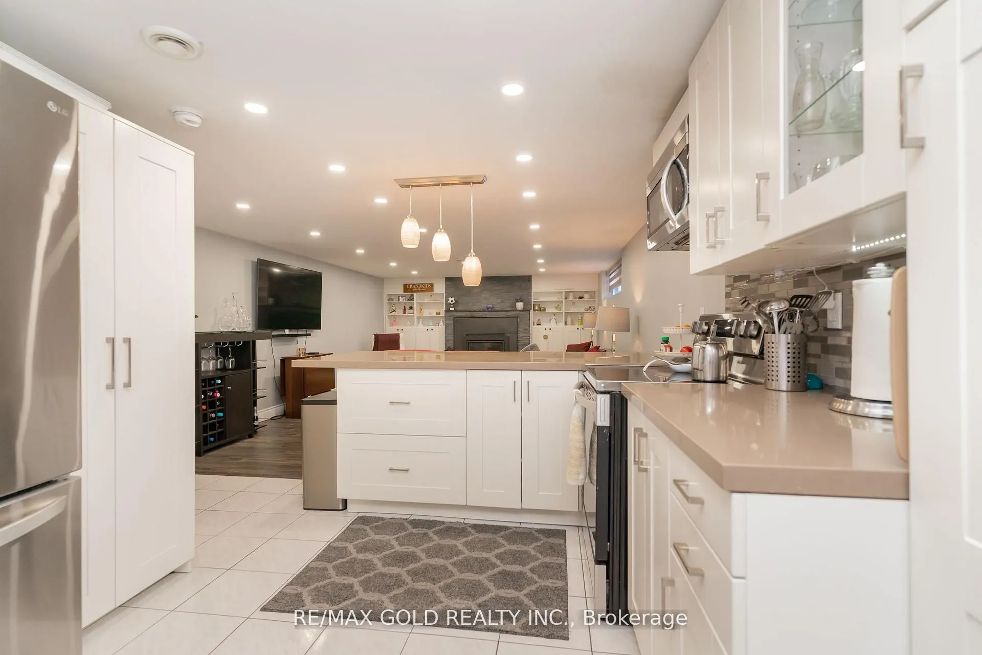 9 Ashwood Crescent
