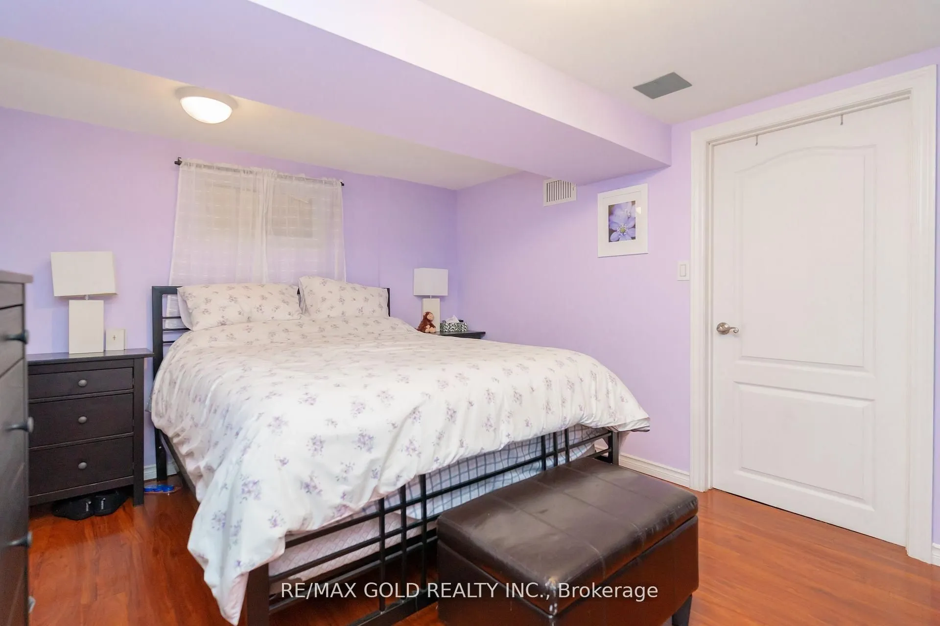 9 Ashwood Crescent