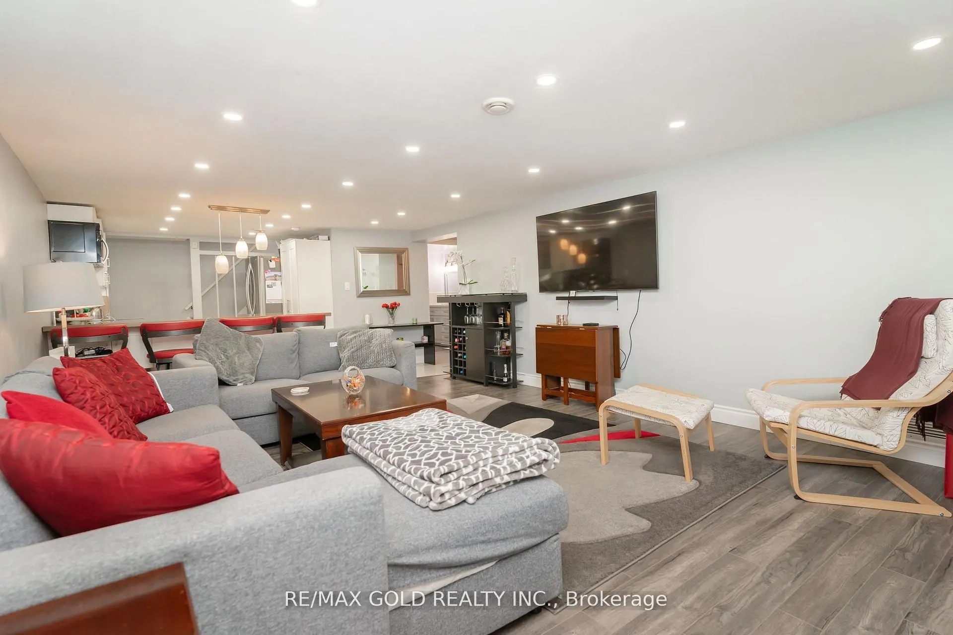 9 Ashwood Crescent