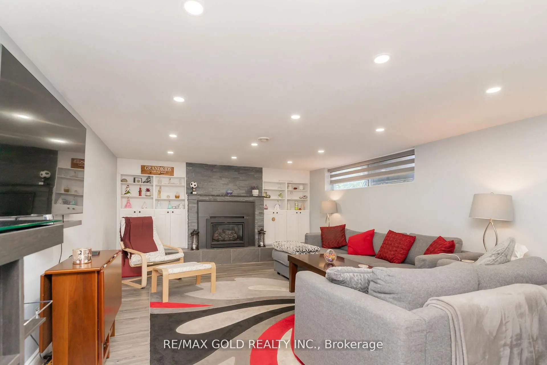 9 Ashwood Crescent