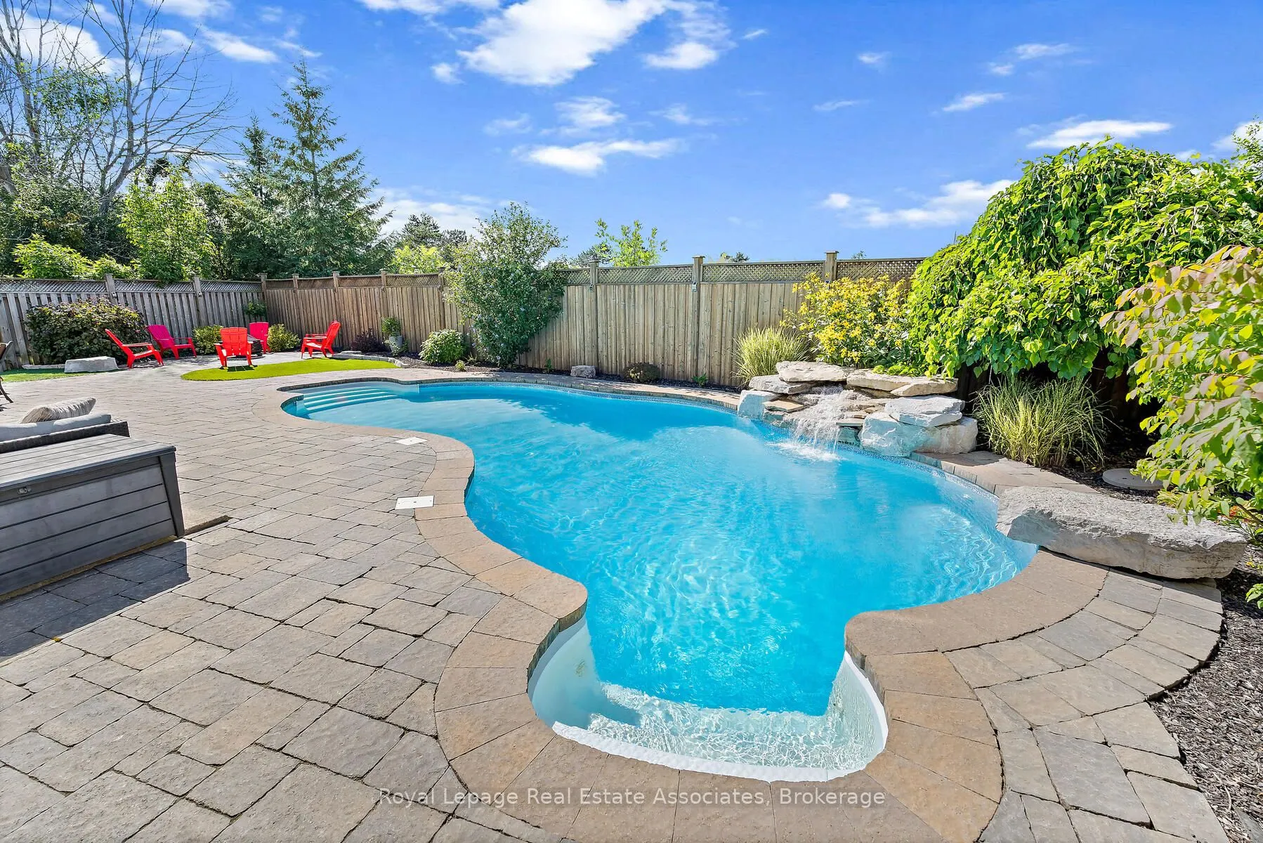 27 Browns Crescent