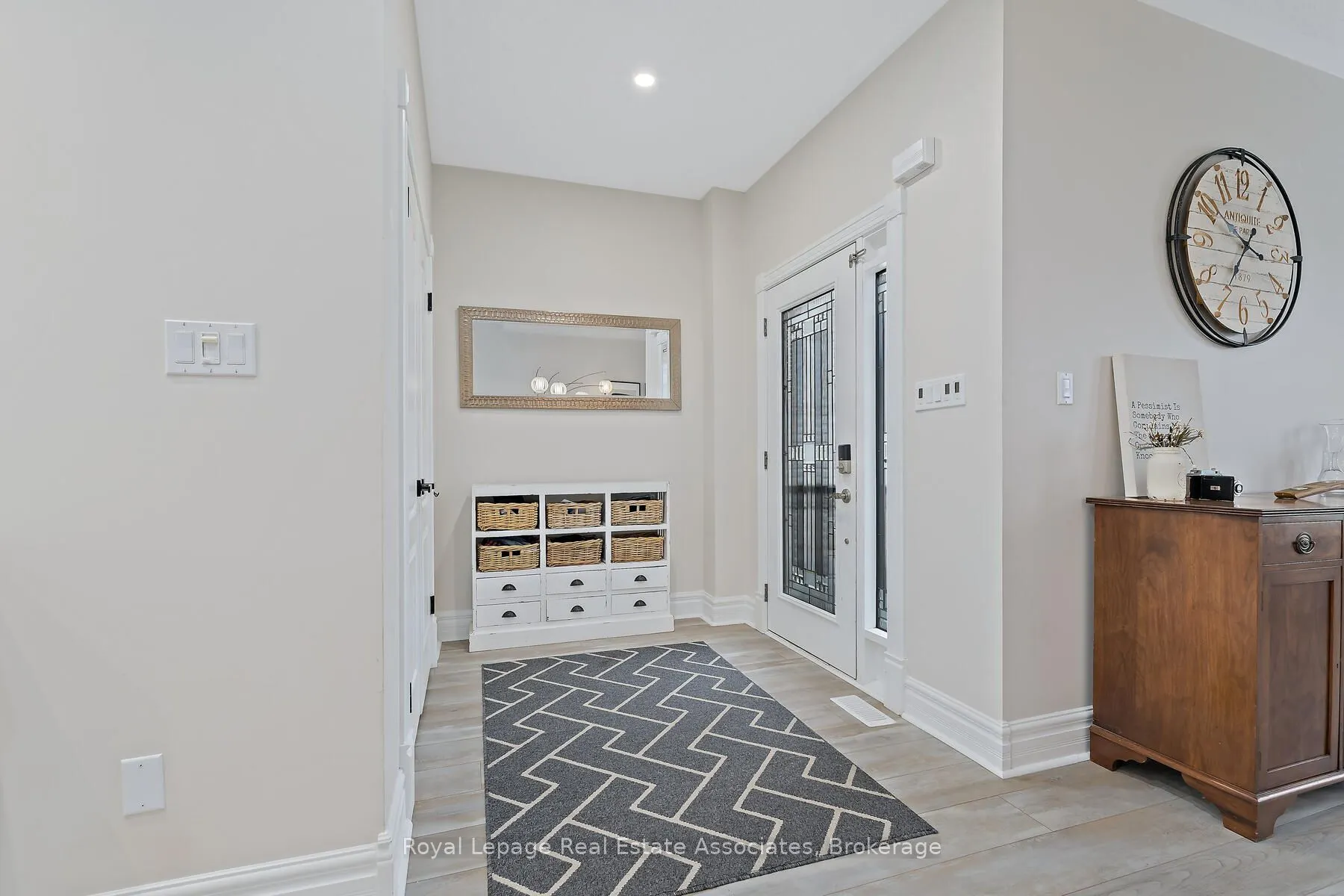 27 Browns Crescent
