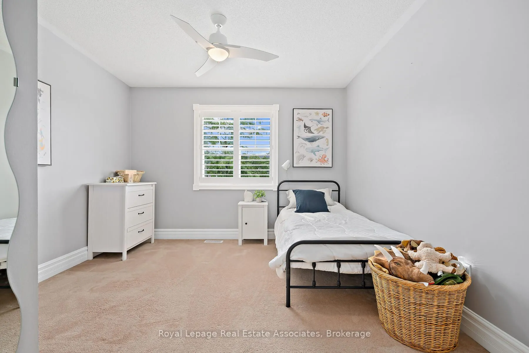 27 Browns Crescent
