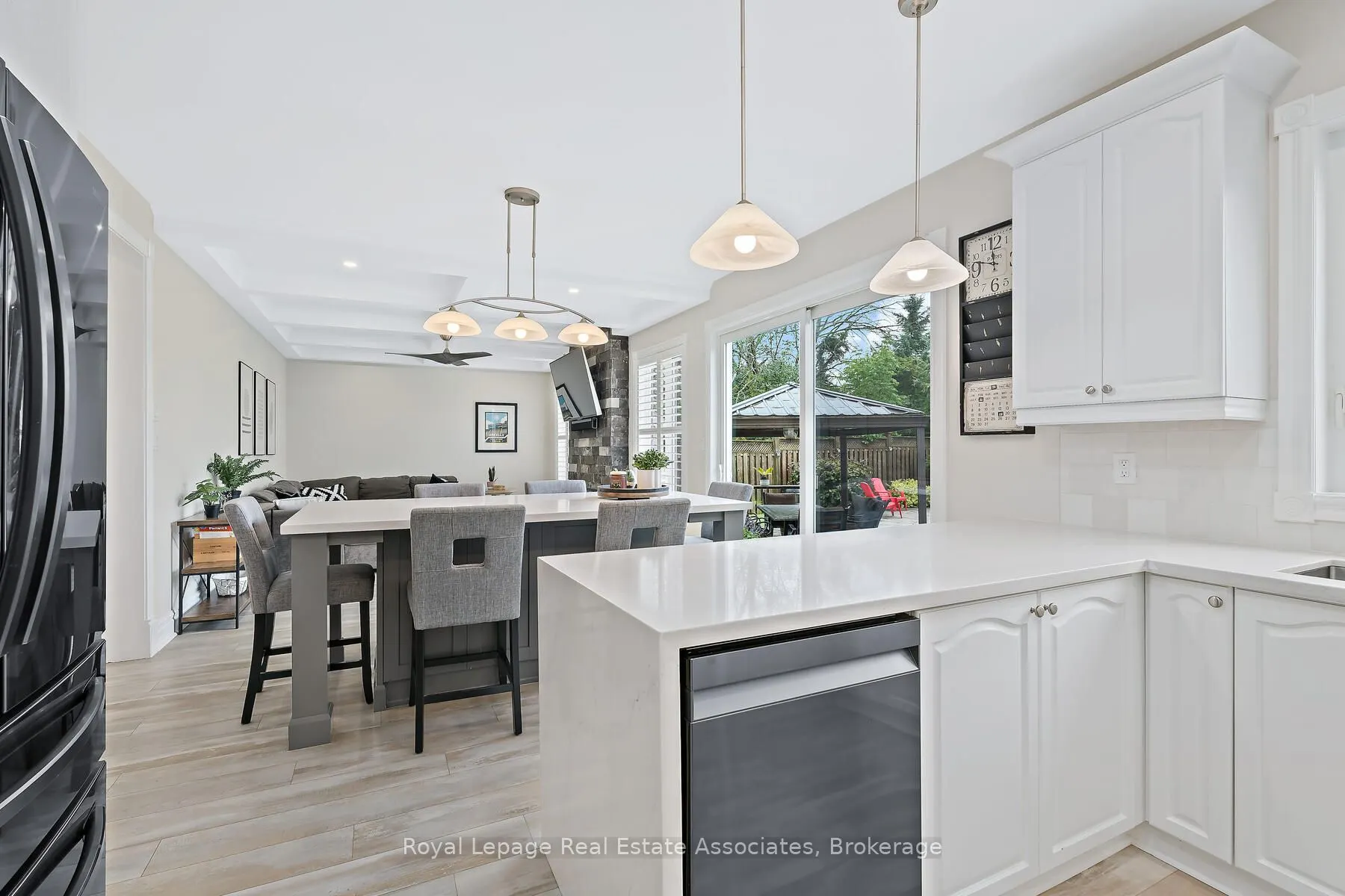 27 Browns Crescent