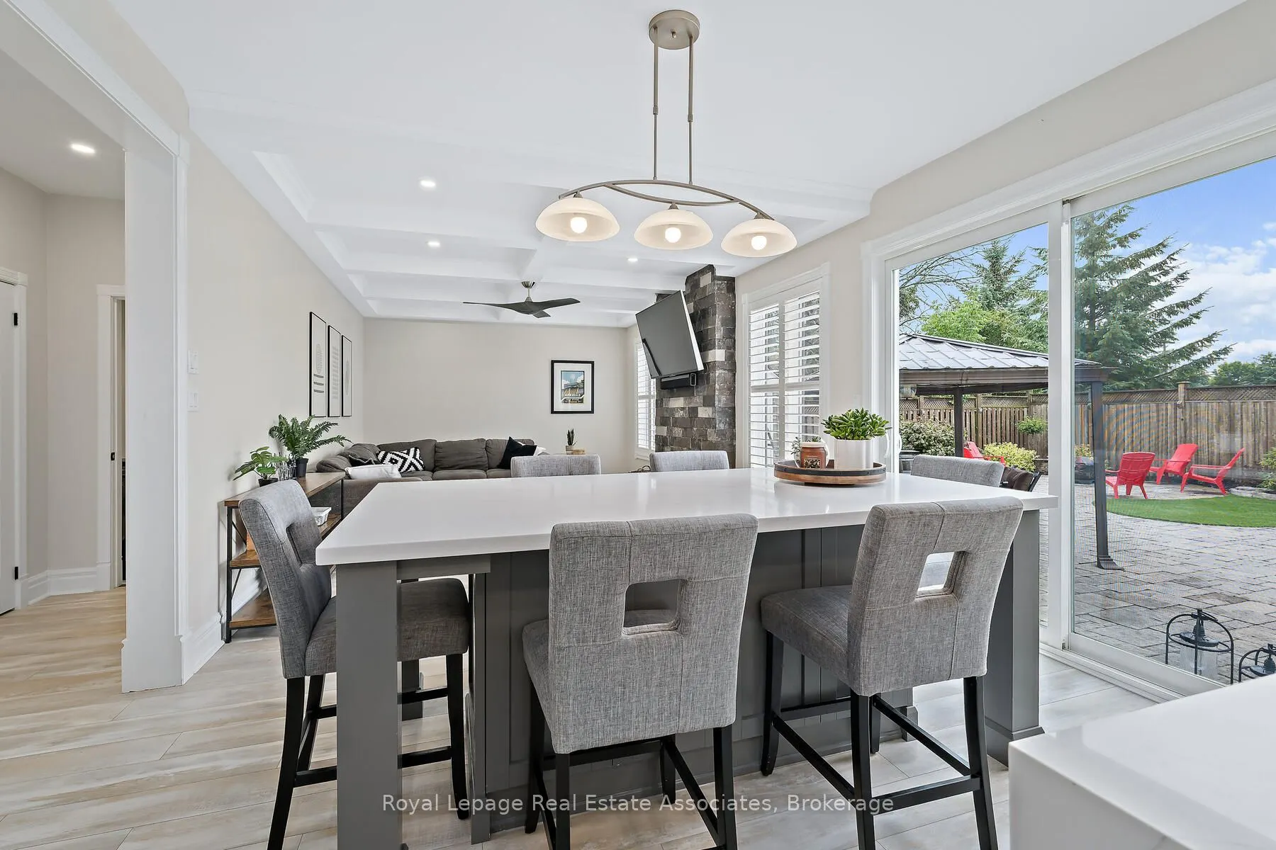 27 Browns Crescent