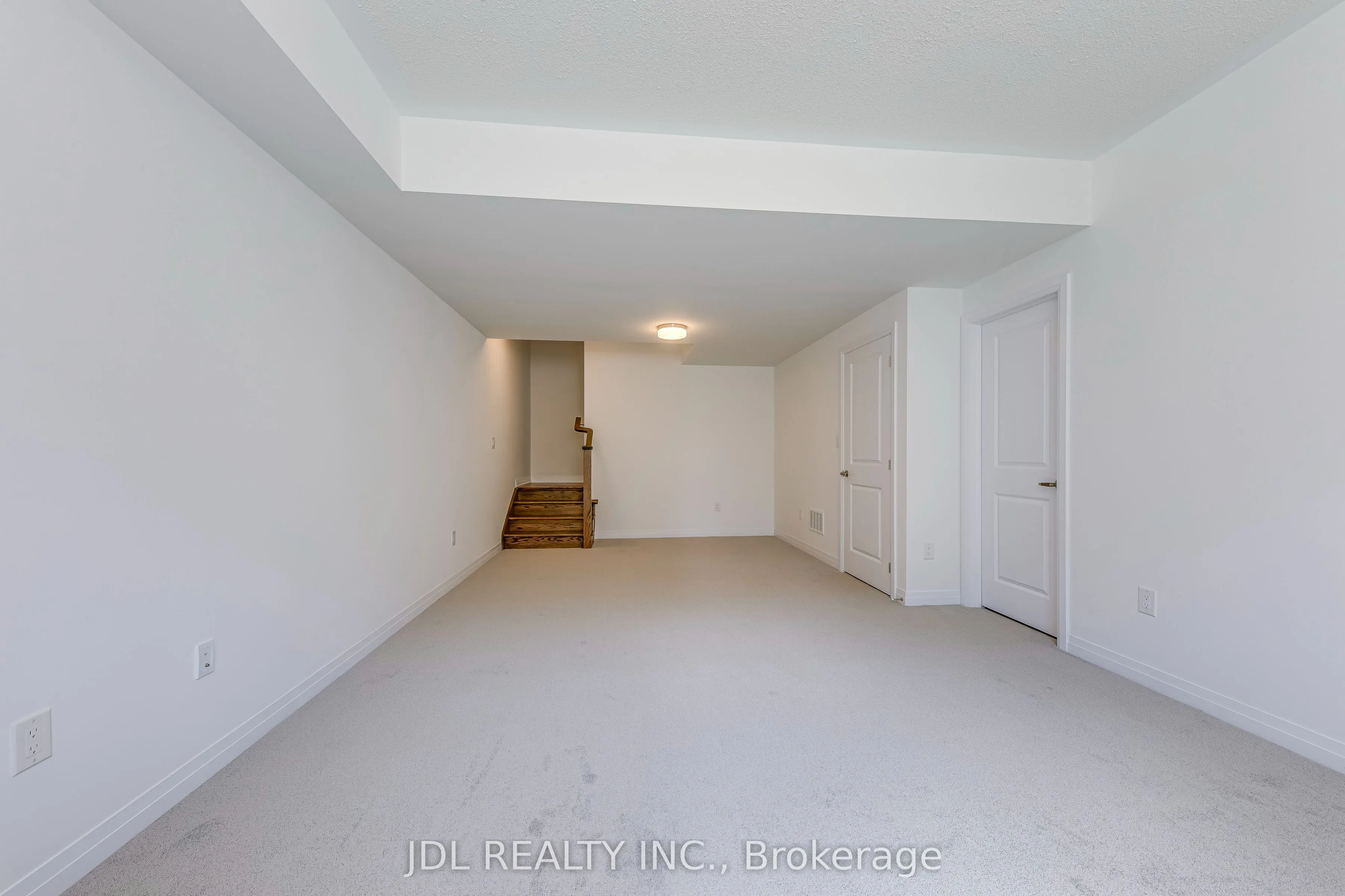 3259 Crystal Drive